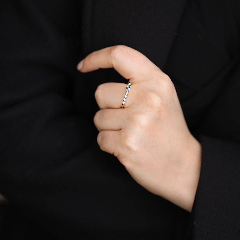 0,11 Karat Pırlanta Mavi Safir Taşlı Yüzük