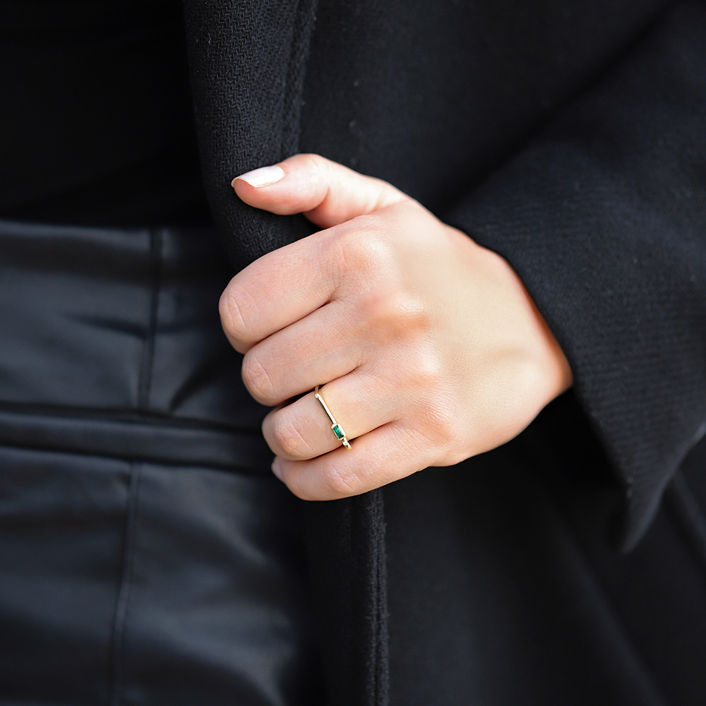 0,09 Karat Pırlanta Zümrüt Taşlı Yüzük