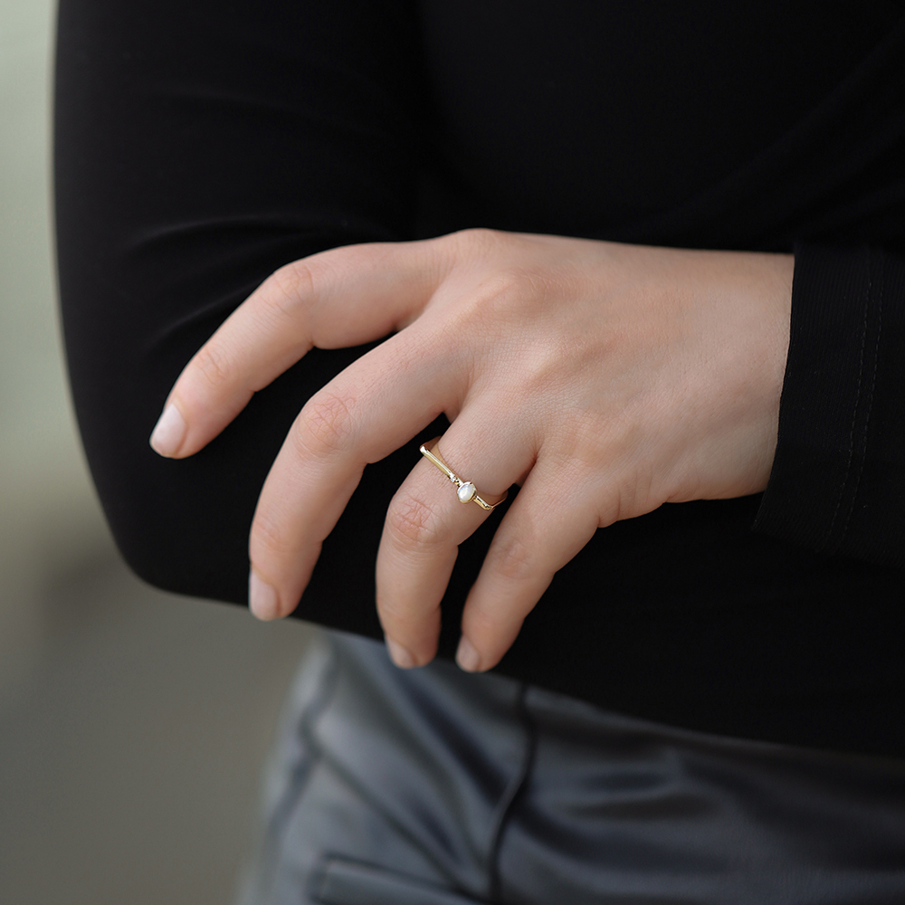 0,14 Karat Pırlanta Opal Taşlı Yüzük