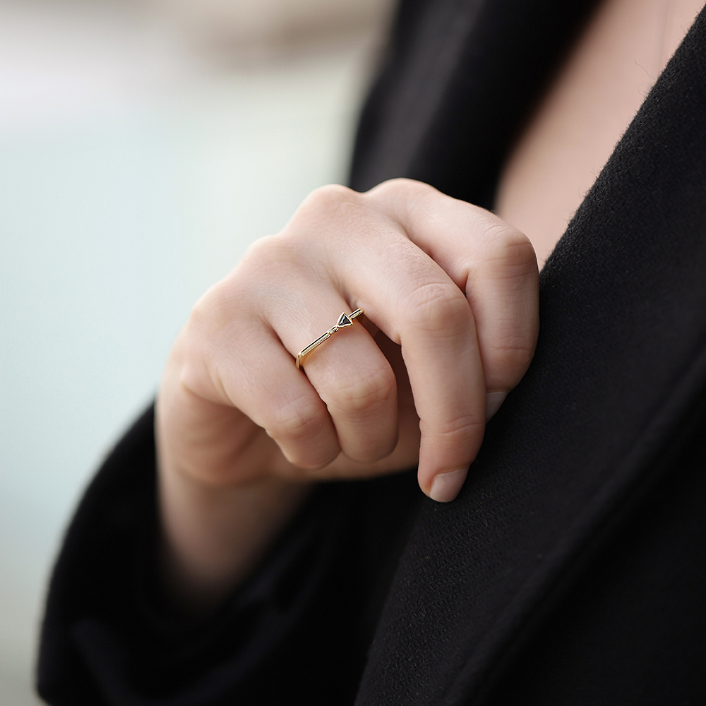 0,16 Karat Pırlanta Ametist Taşlı Yüzük