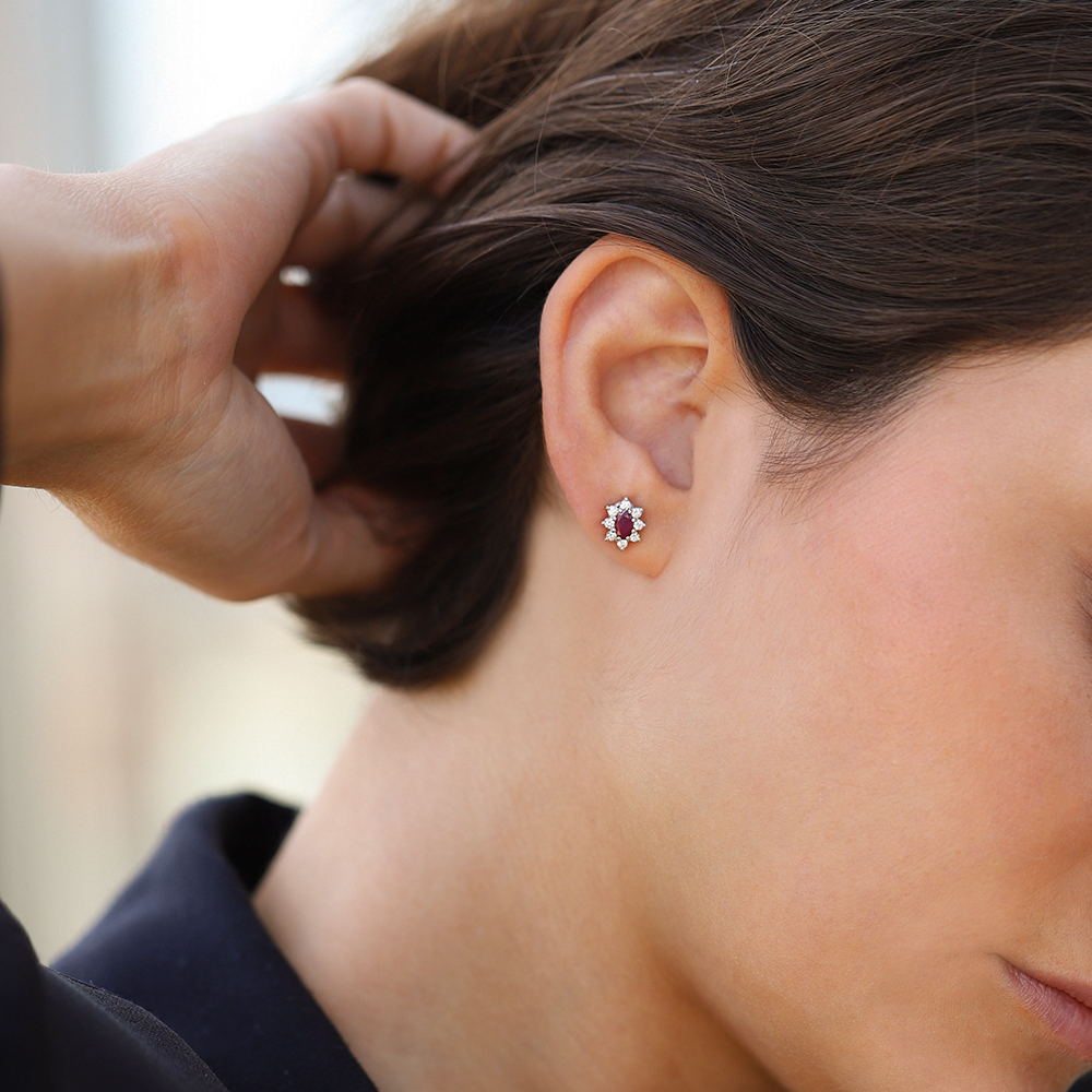 1,04 Karat Renkli Taşlı Pırlanta Küpe