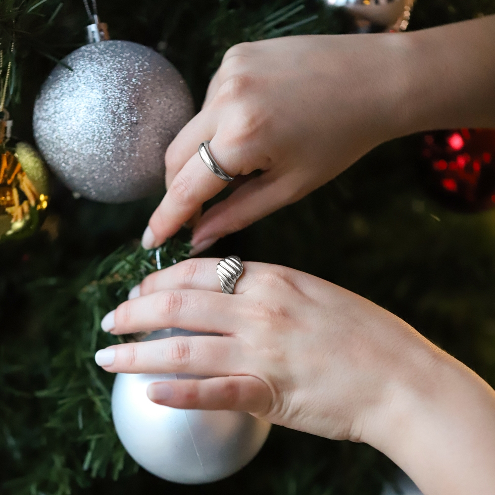 14 Ayar Beyaz Altın Trend Burgu Yüzük