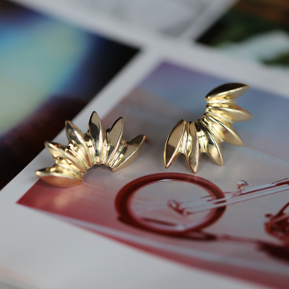 14 Ayar Sarı Altın Güneş Küpe