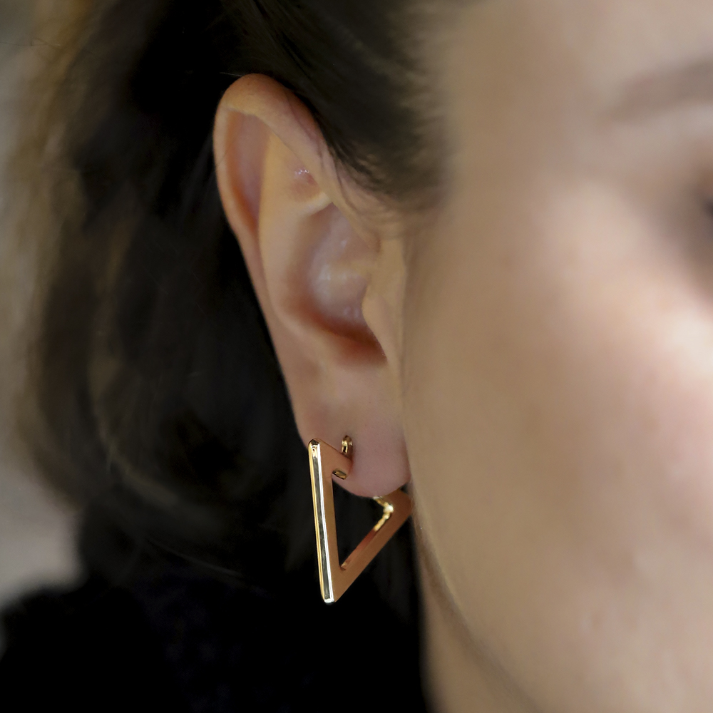 14 Ayar Sarı Altın Üçgen Halka Küpe