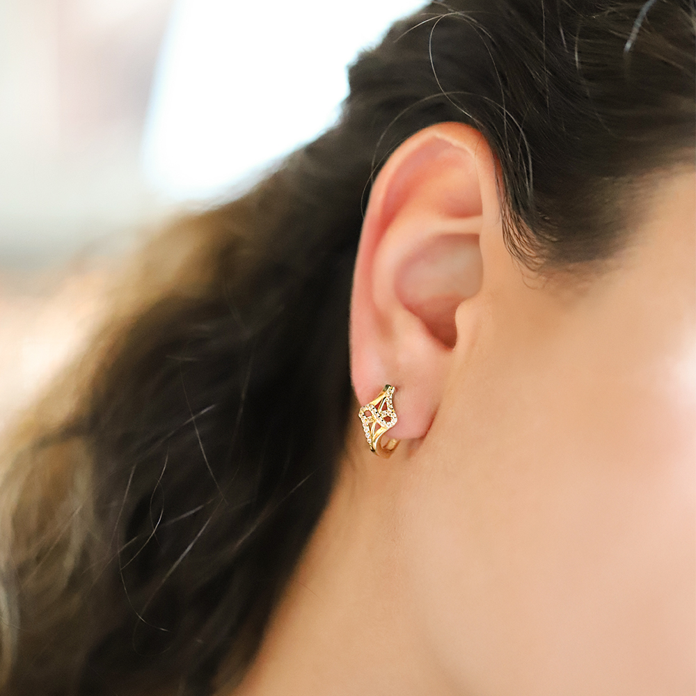 14 Ayar Sarı Altın J Küpe