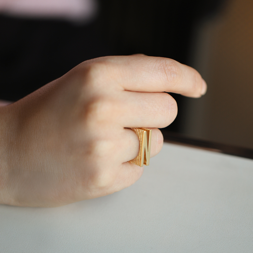 14 Ayar Sarı Altın N Bold Harf Yüzük