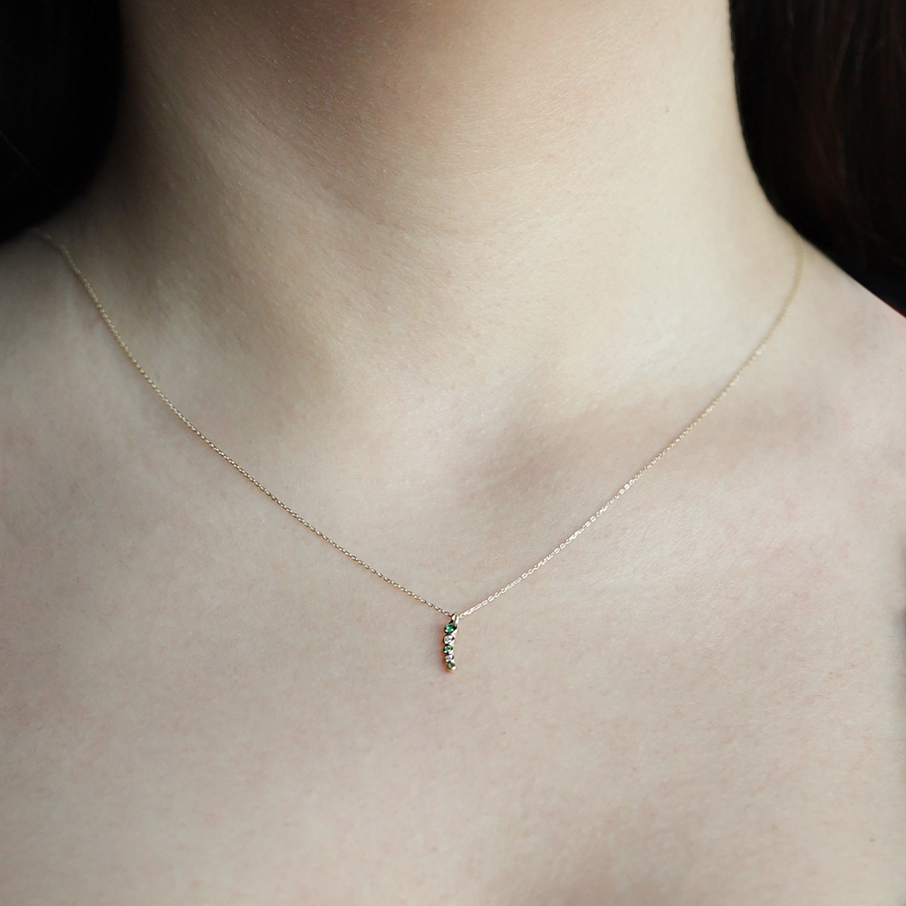 14 Ayar Sarı Altın Yeşil Taşlı Kolye