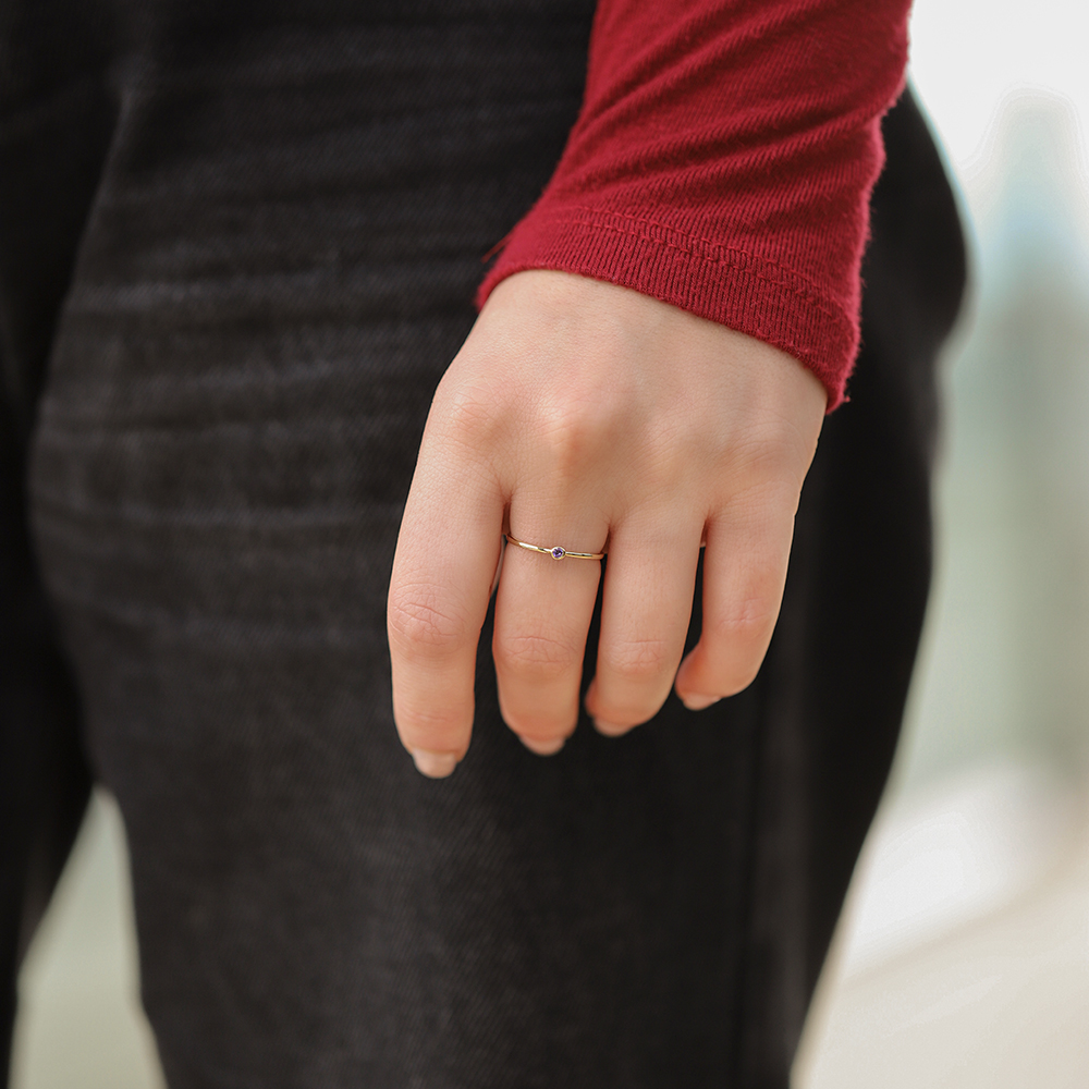 14 Ayar Sarı Altın Renkli Taşlı Yüzük