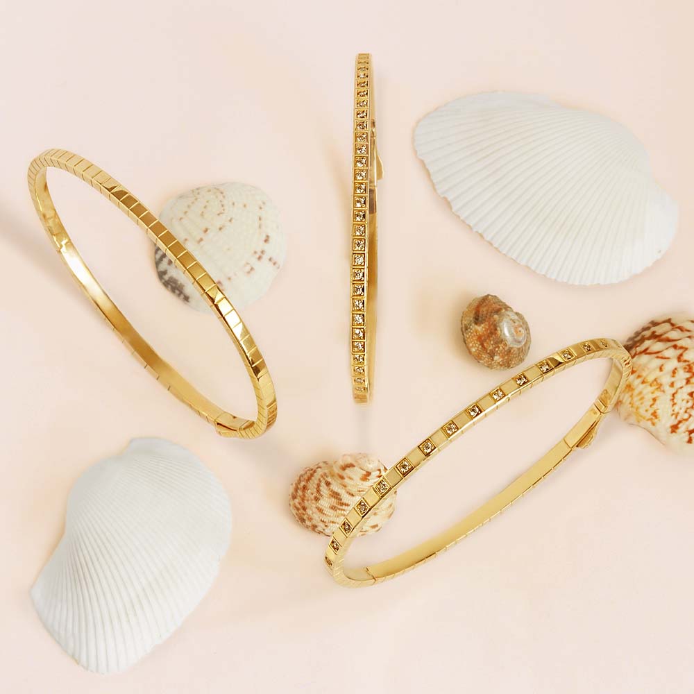 14 Ayar Sarı Altın Taşlı Kelepçe Bilezik