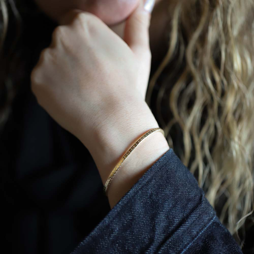 14 Ayar Sarı Altın Kelepçe Bilezik