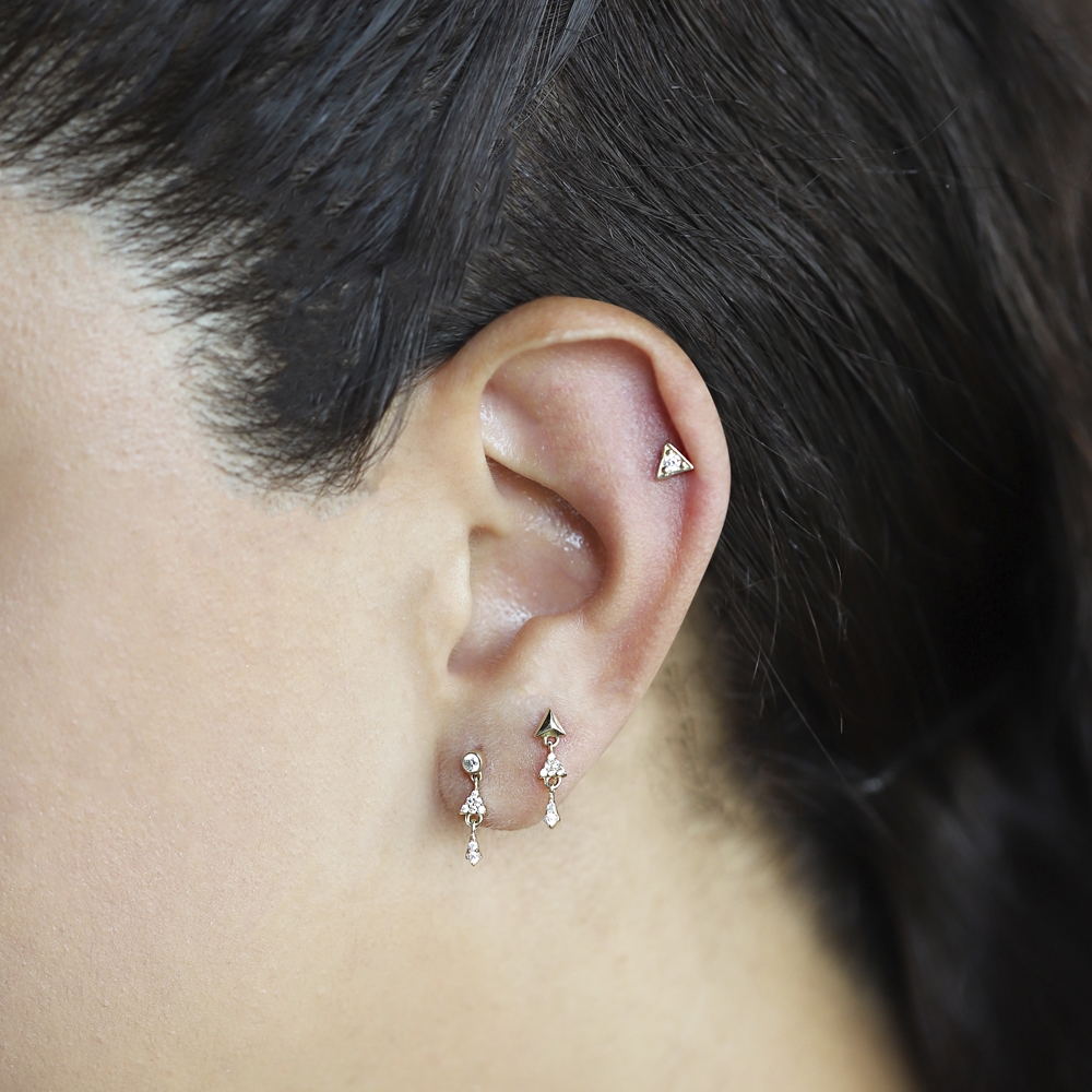 14 Ayar Sarı Altın Taşlı Sallantılı Piercing