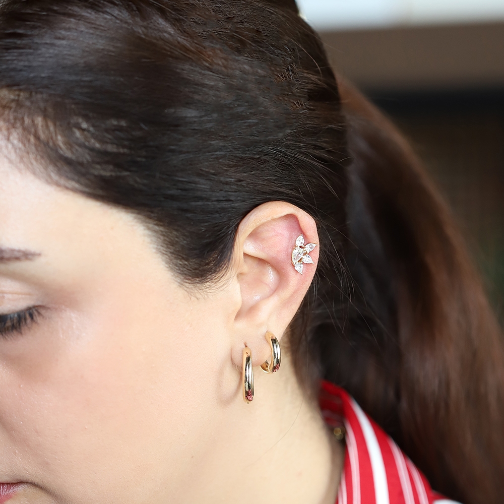 14 Ayar Sarı Altın Taşlı Tragus Piercing