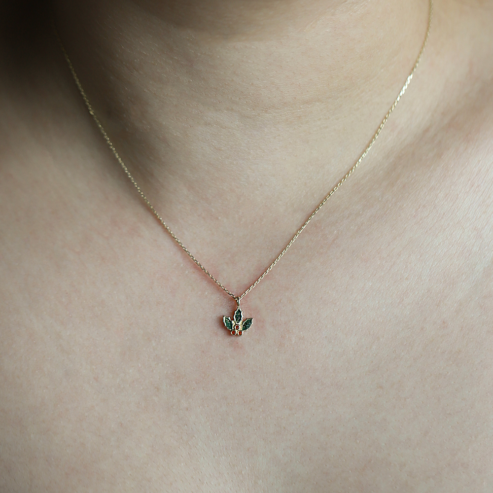 14 Ayar Sarı Altın Yılbaşı Figürlü Kolye