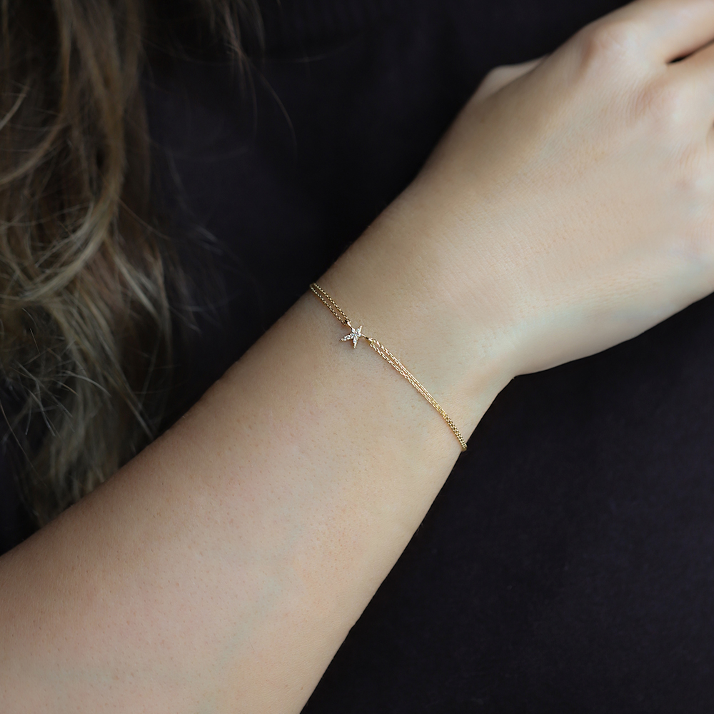 14 Ayar Sarı Altın Yıldız Minimal Bileklik