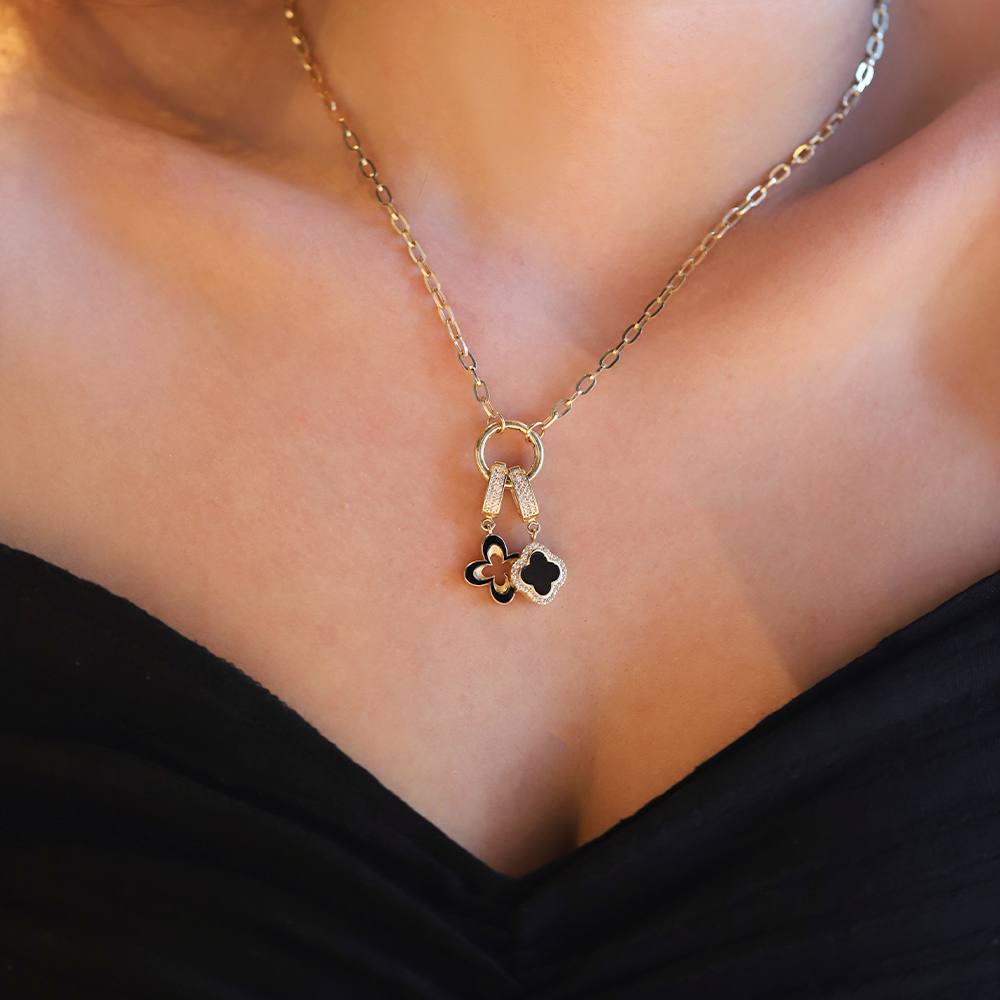 14 Ayar Sarı Altın Siyah Mineli Yonca Kolye Ucu