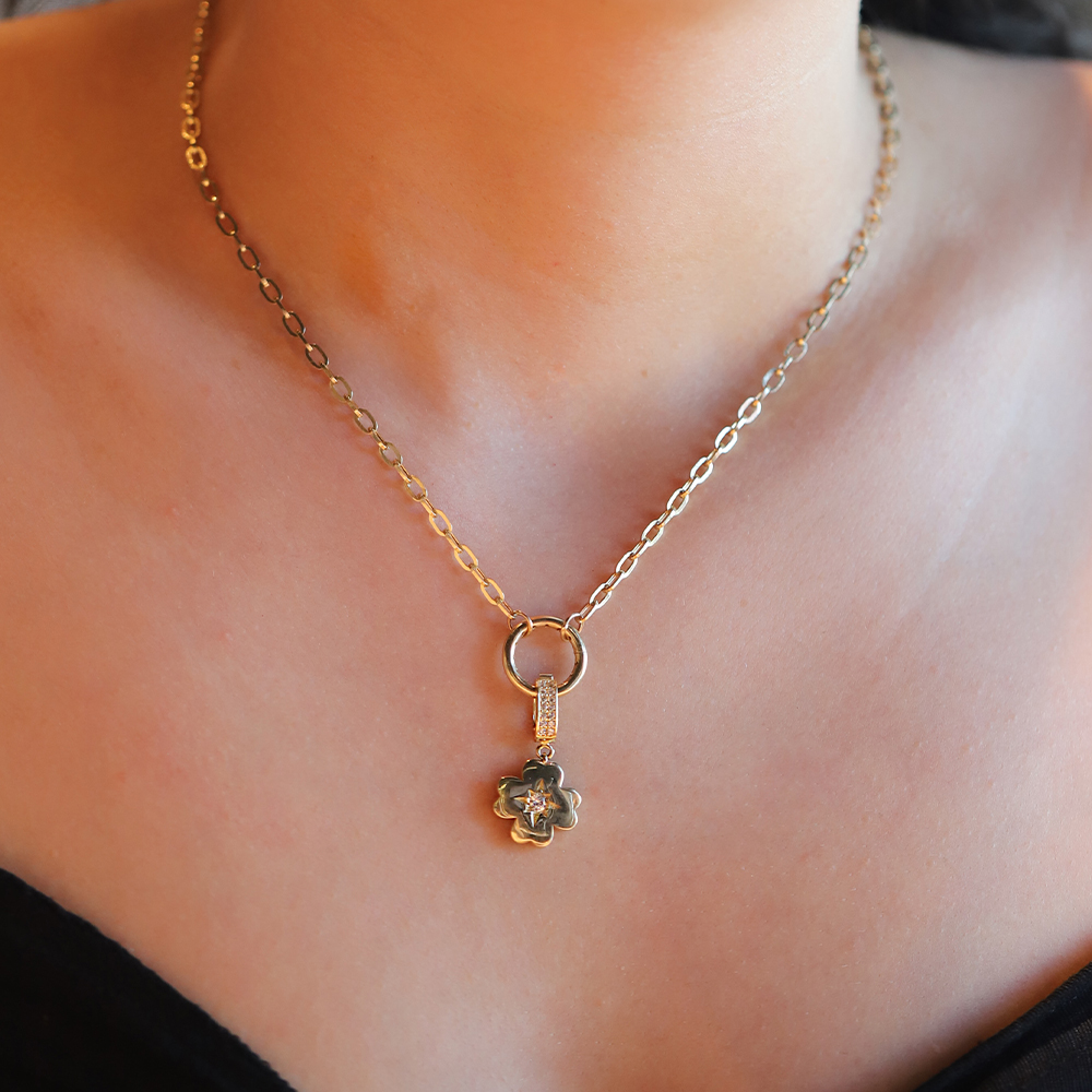 14 Ayar Sarı Altın Taşlı Yonca Kolye Ucu