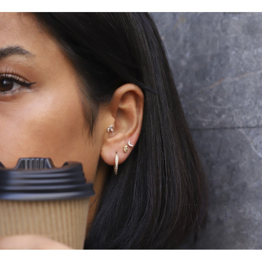 14 Ayar Sarı Altın Taşlı Tragus Piercing
