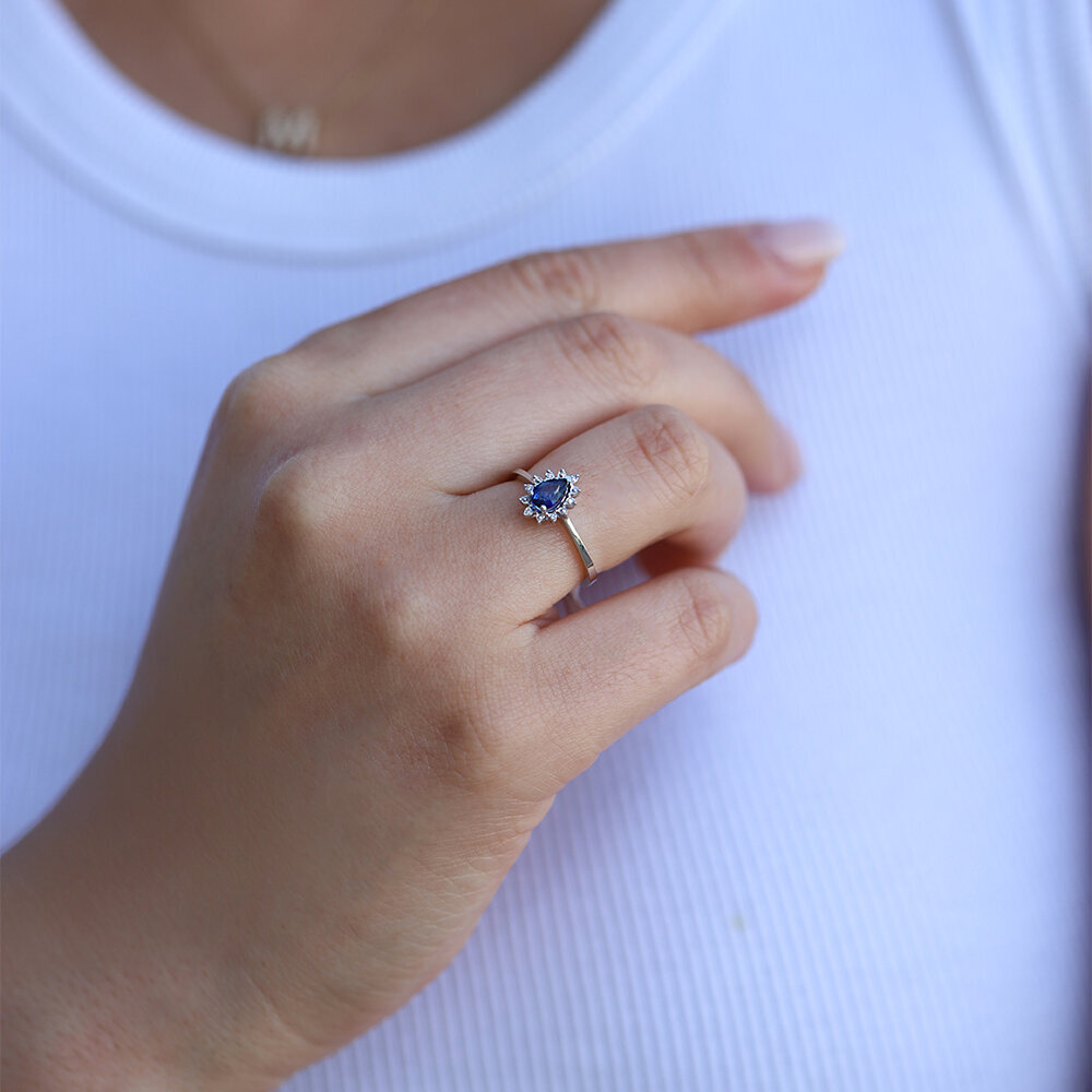 0,31 Karat  Pırlanta Safir Yüzük