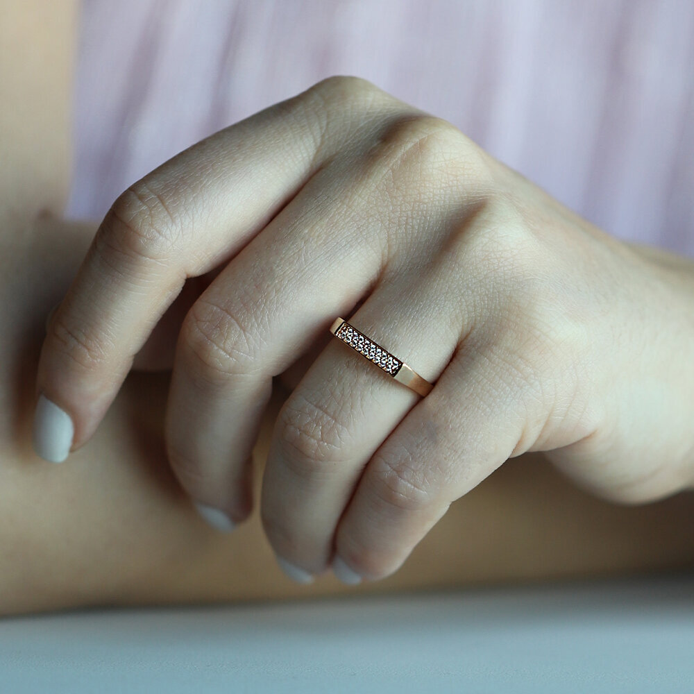 14 Ayar Rose Altın Minimal Taşlı Yüzük