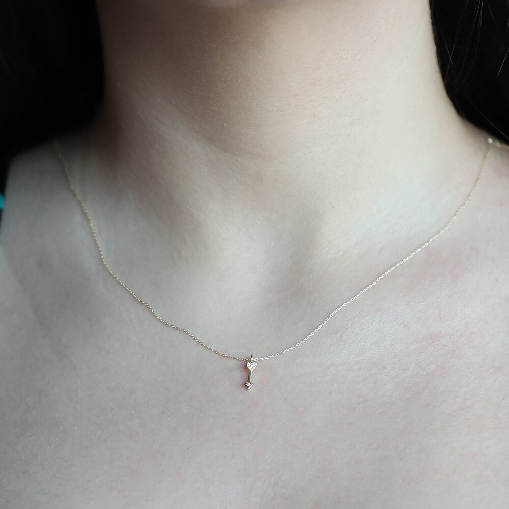14 Ayar Sarı Altın Minimal Ok Kolye