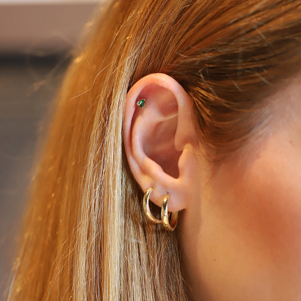 14 Ayar Sarı Altın Yeşil Damla Taşlı Tragus Piercing