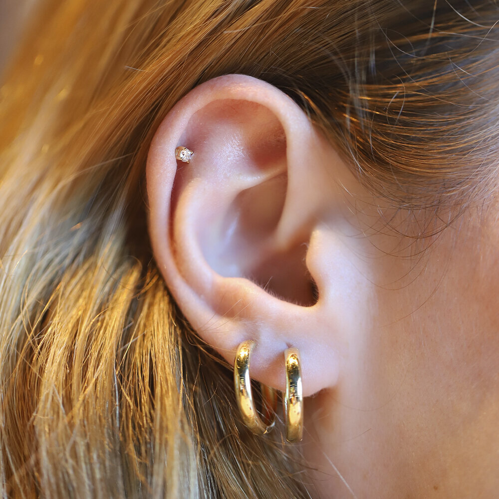 14 Ayar Sarı Altın Tektaş Tragus Piercing