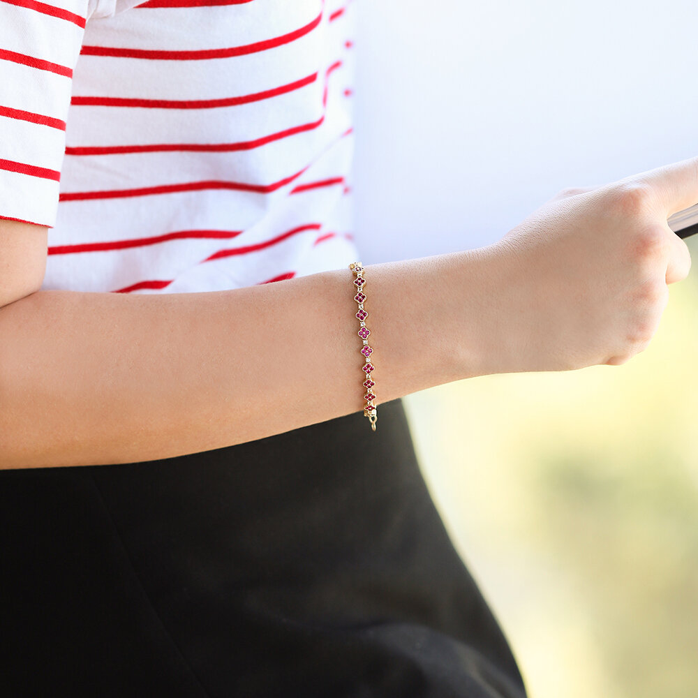 14 Ayar Sarı Altın Pembe Taşlı Yonca Bileklik