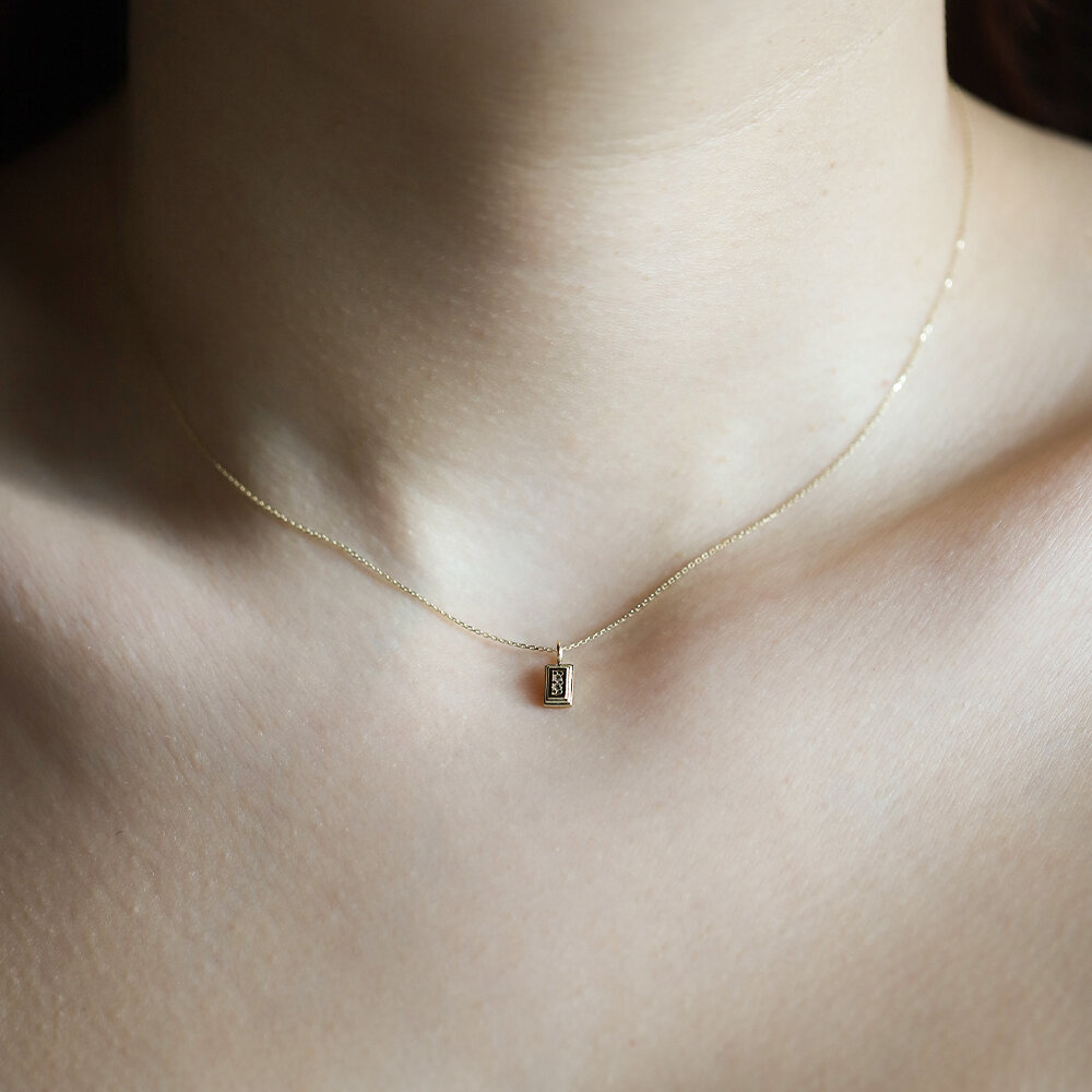 14 Ayar Sarı Altın Minimal Taşlı Kolye