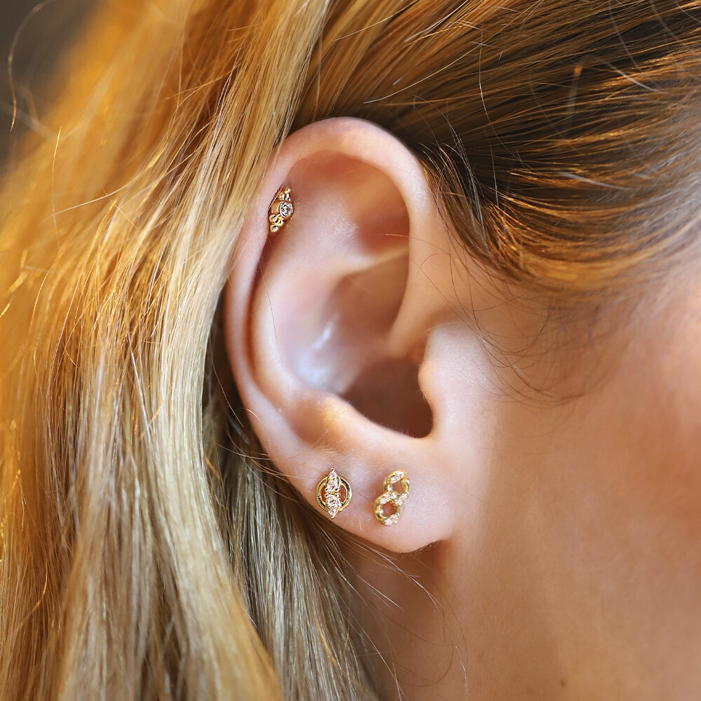 14 Ayar Sarı Altın Taşlı Tragus Piercing