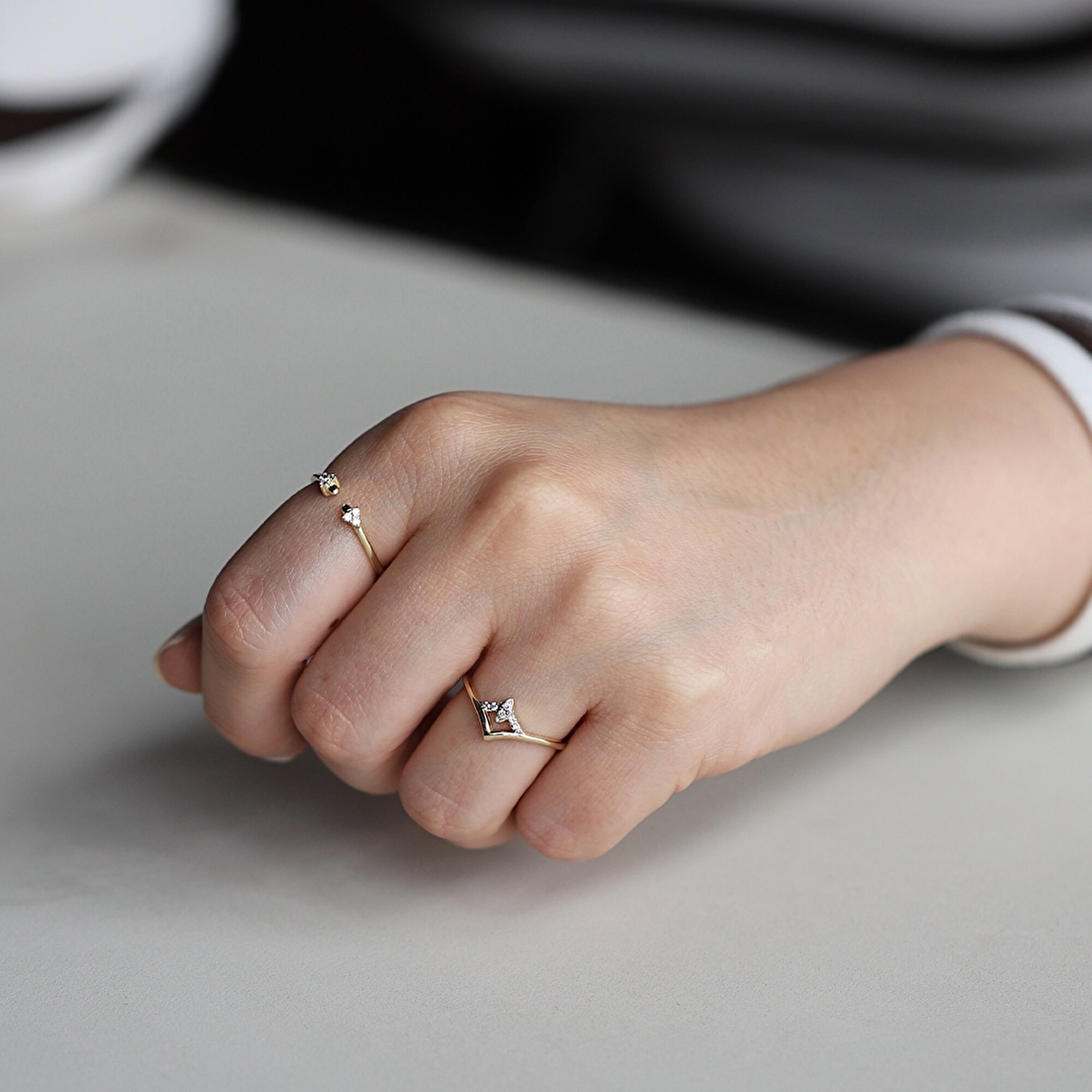 0,06 Karat Minimal Pırlanta Yüzük