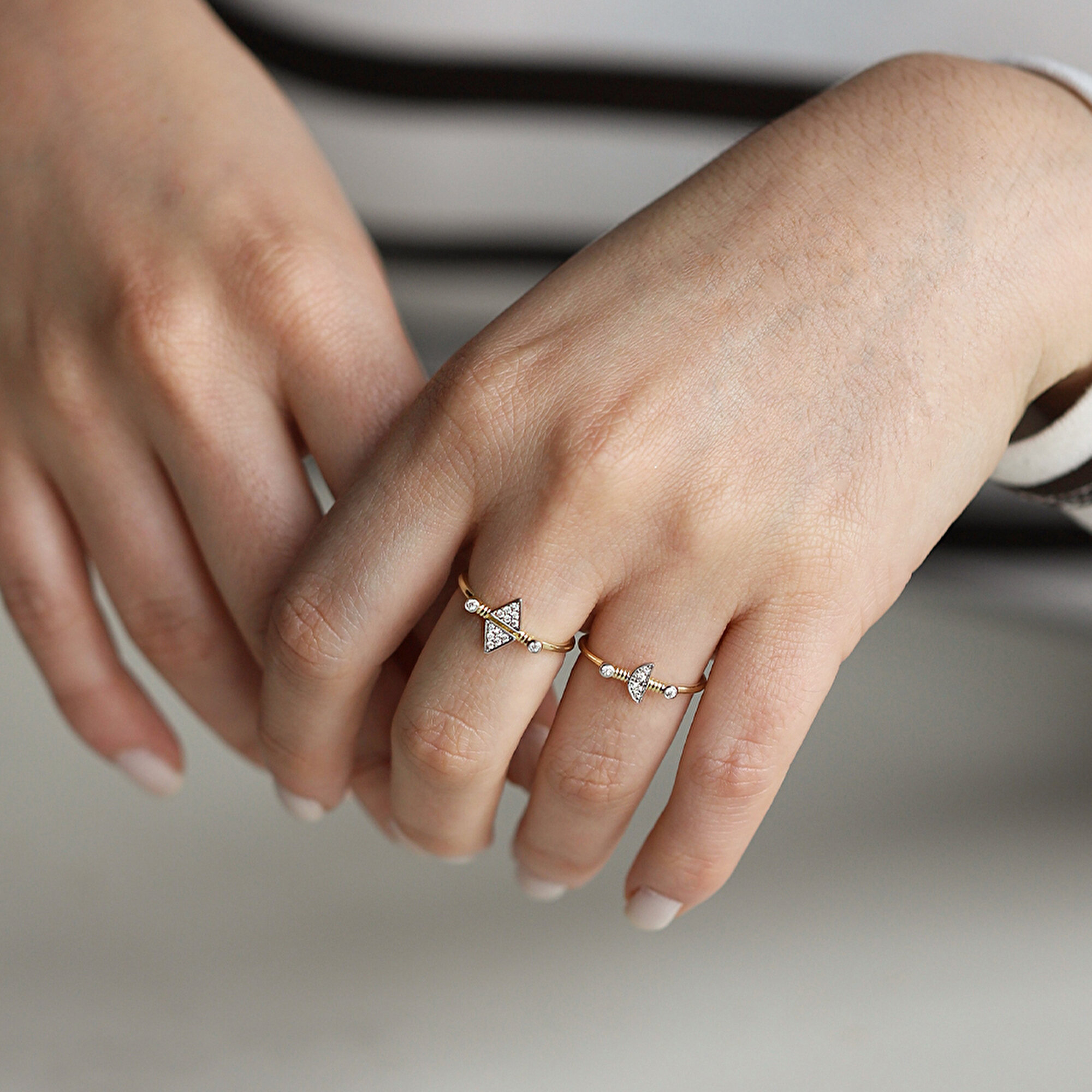 0,08 Karat Minimal Pırlanta Yüzük