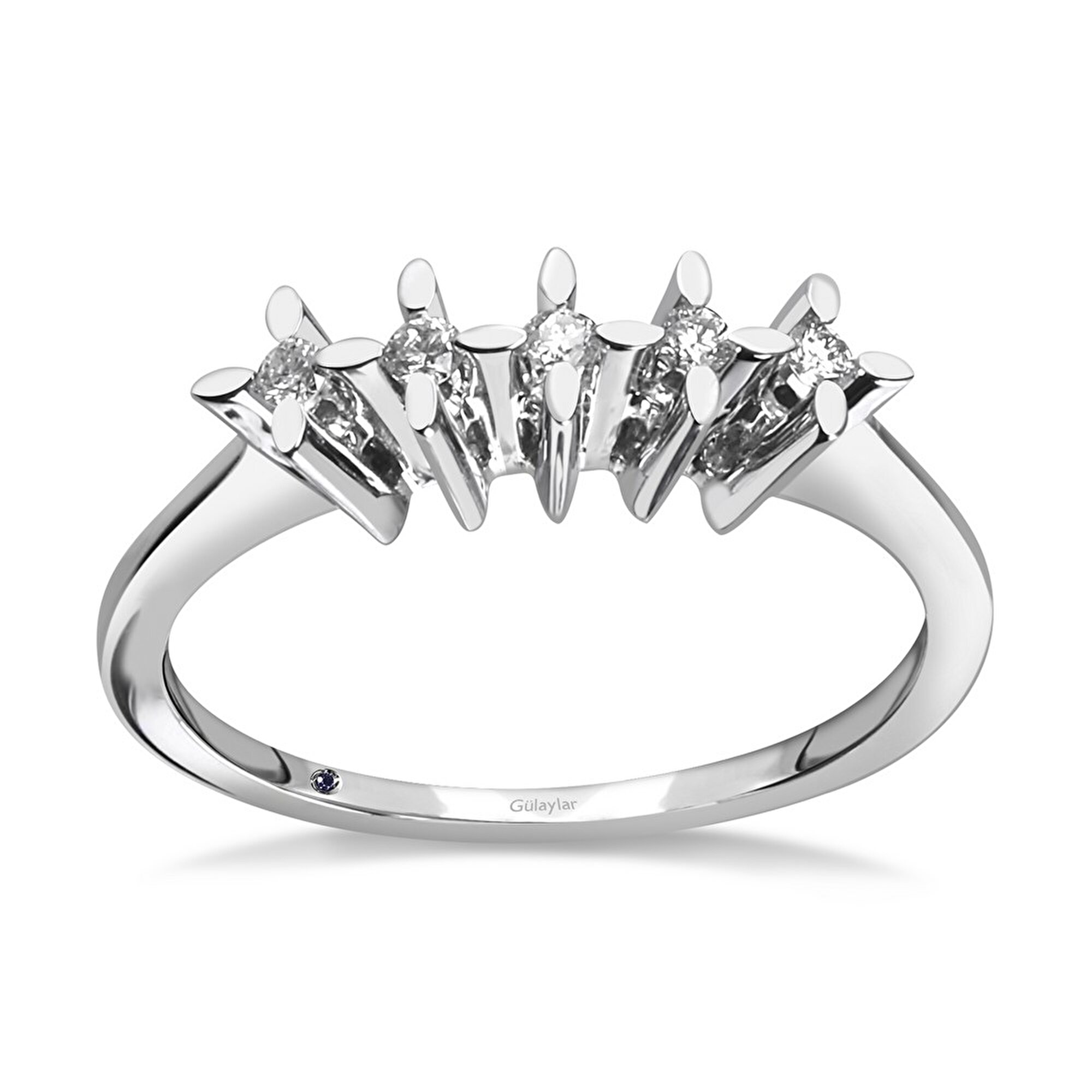 0,11 Karat Beştaş Pırlanta Yüzük