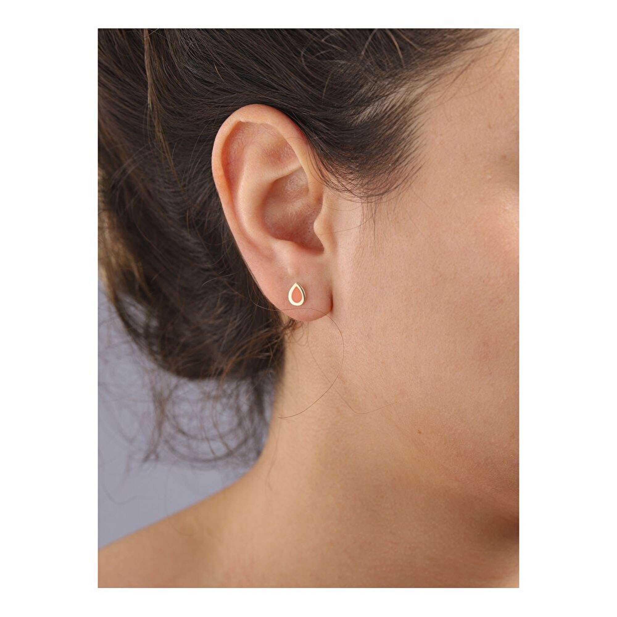 14 Ayar Sarı Altın Turuncu Mineli Damla Figürlü Küpe