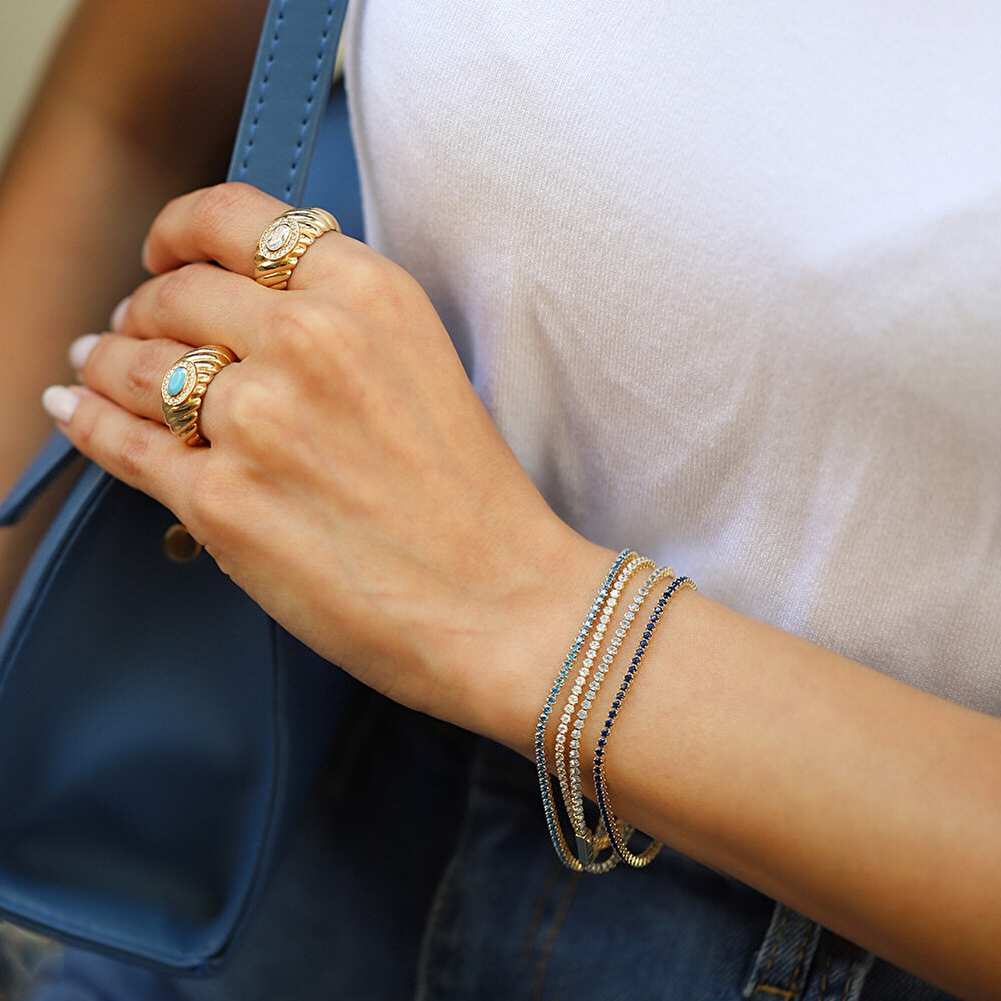 14 Ayar Sarı Altın Mavi Taşlı Su Yolu Bileklik