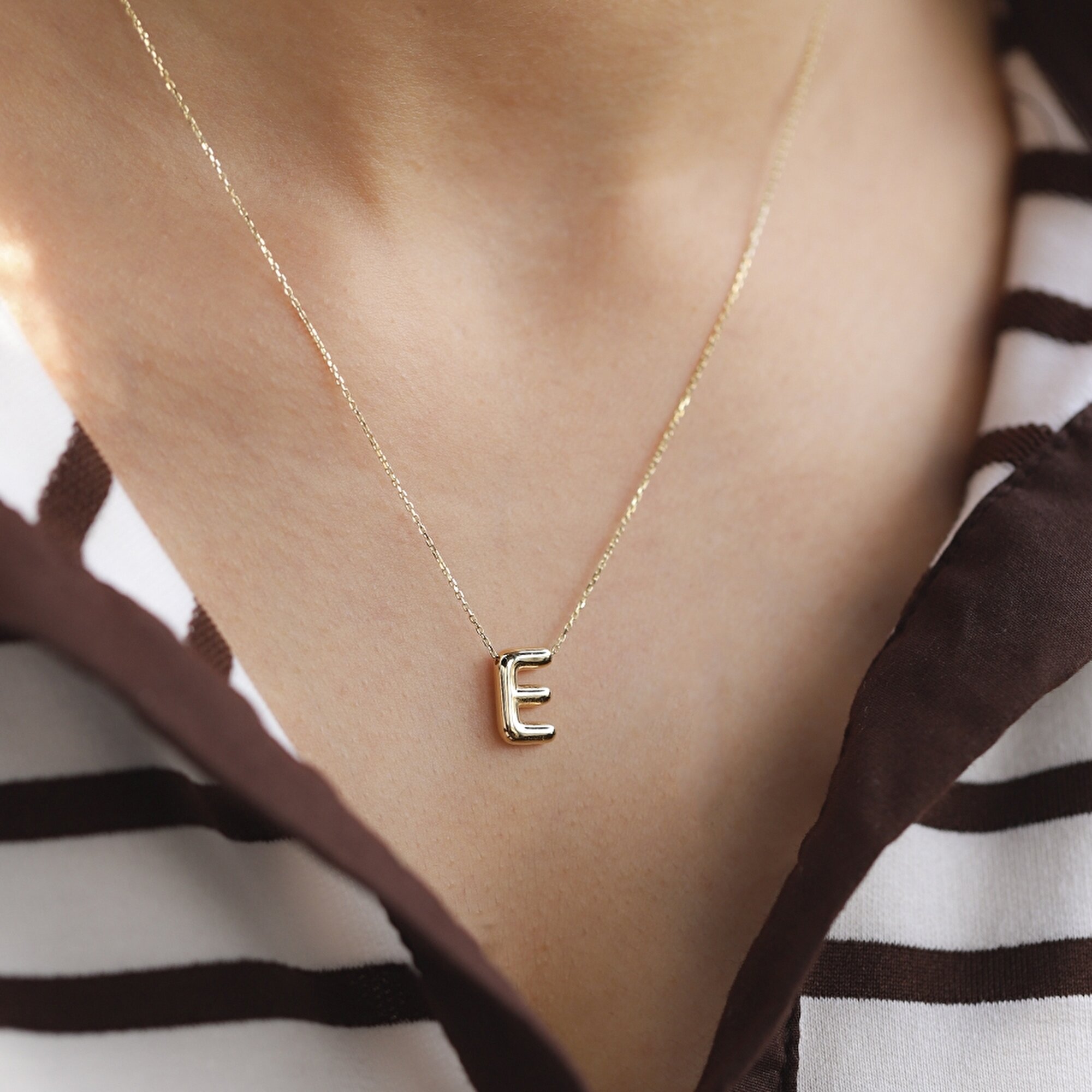 14 Ayar E Harf Bubble Kolye