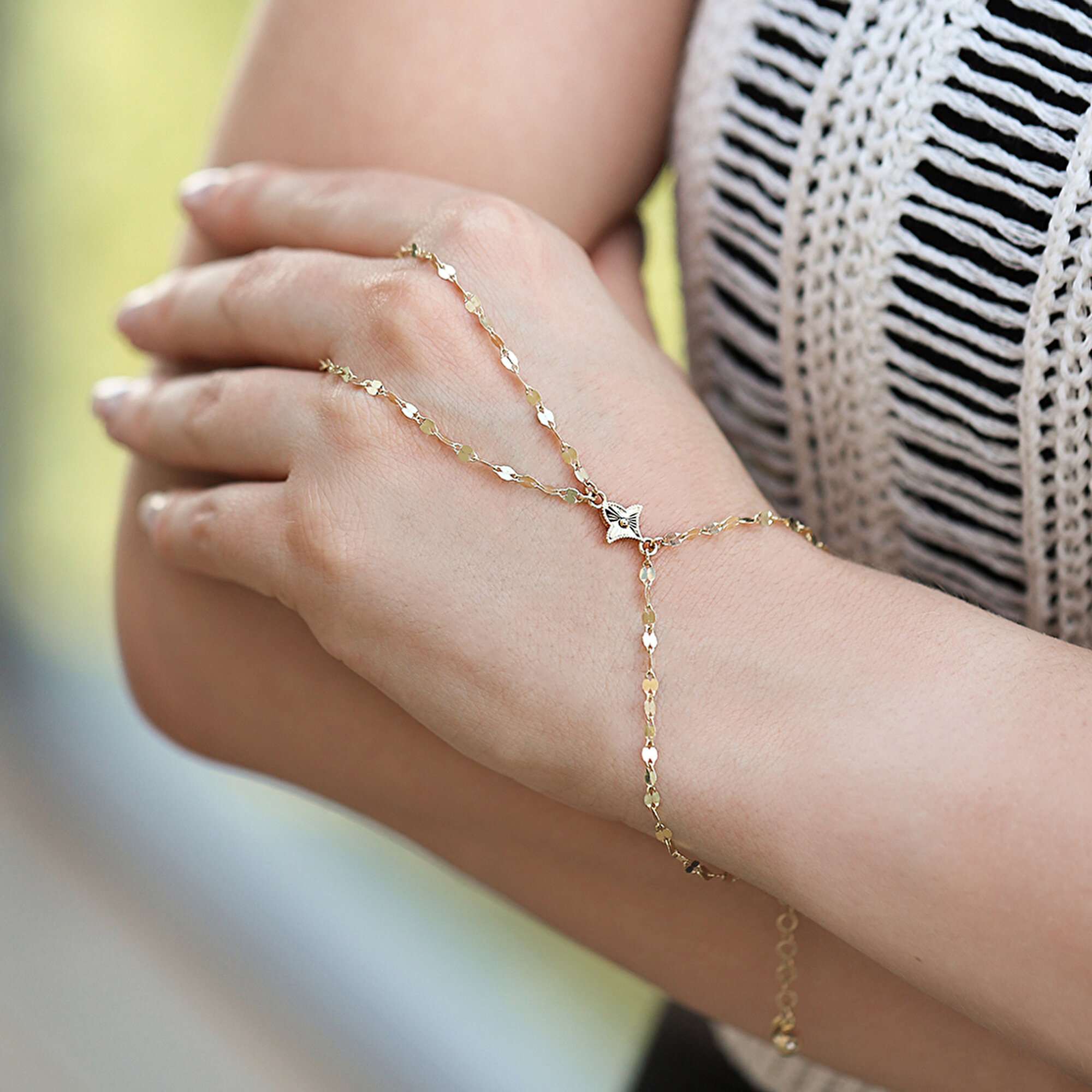 14 Ayar Sarı Altın Fatma Ana Eli Figürlü Şahmeran