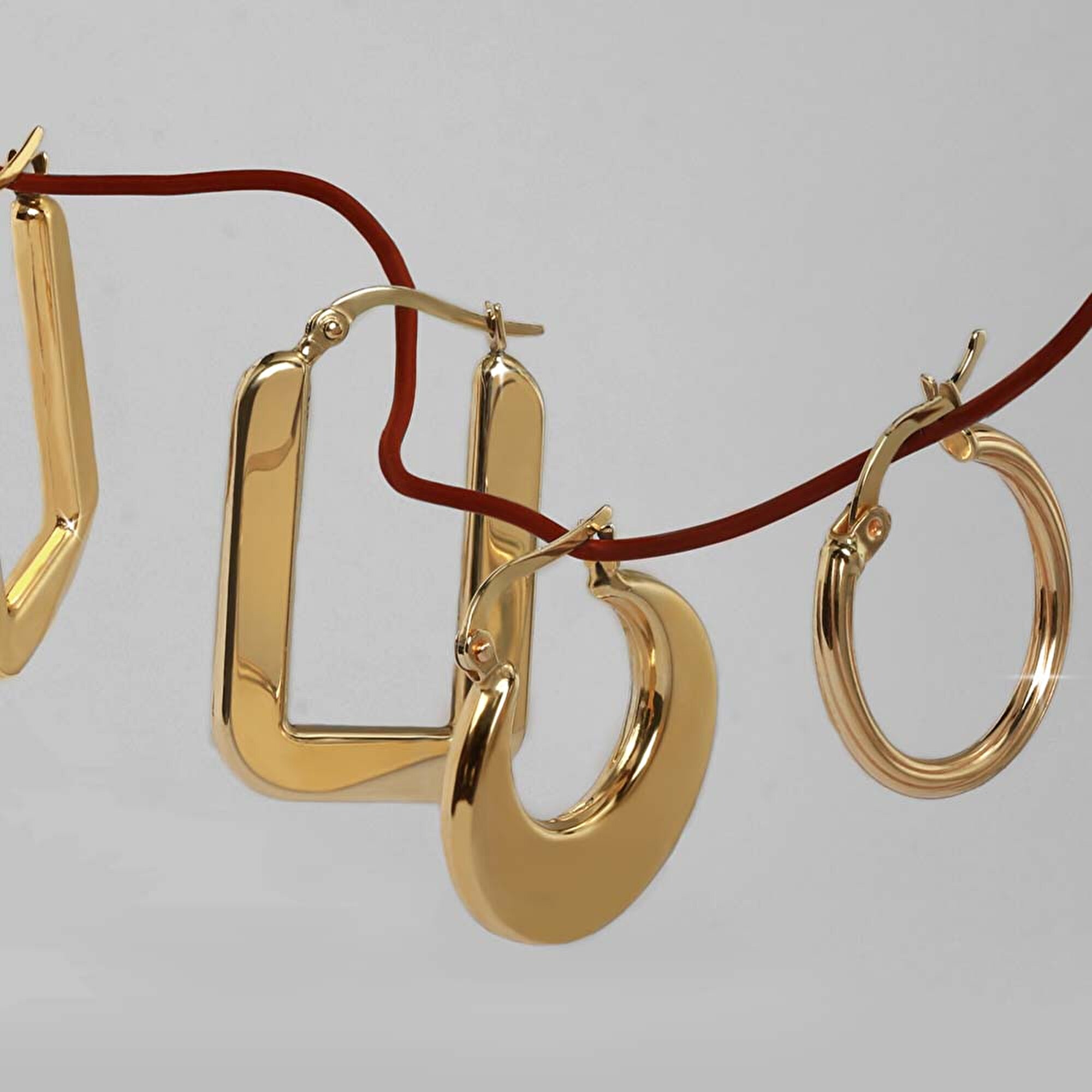 14 Ayar Sarı Altın Dikdörtgen Halka Küpe