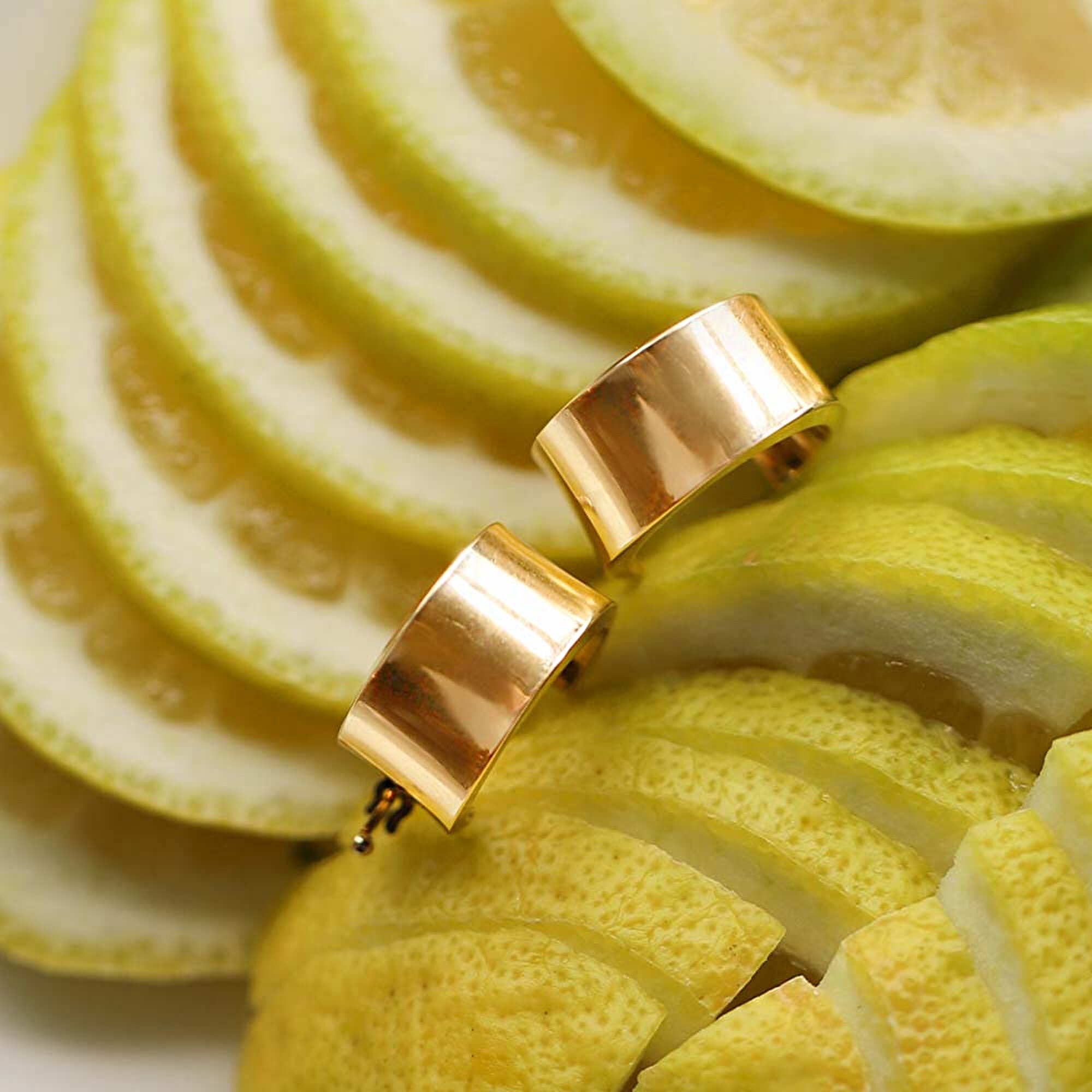 14 Ayar Sarı Altın Bombe Halka Küpe