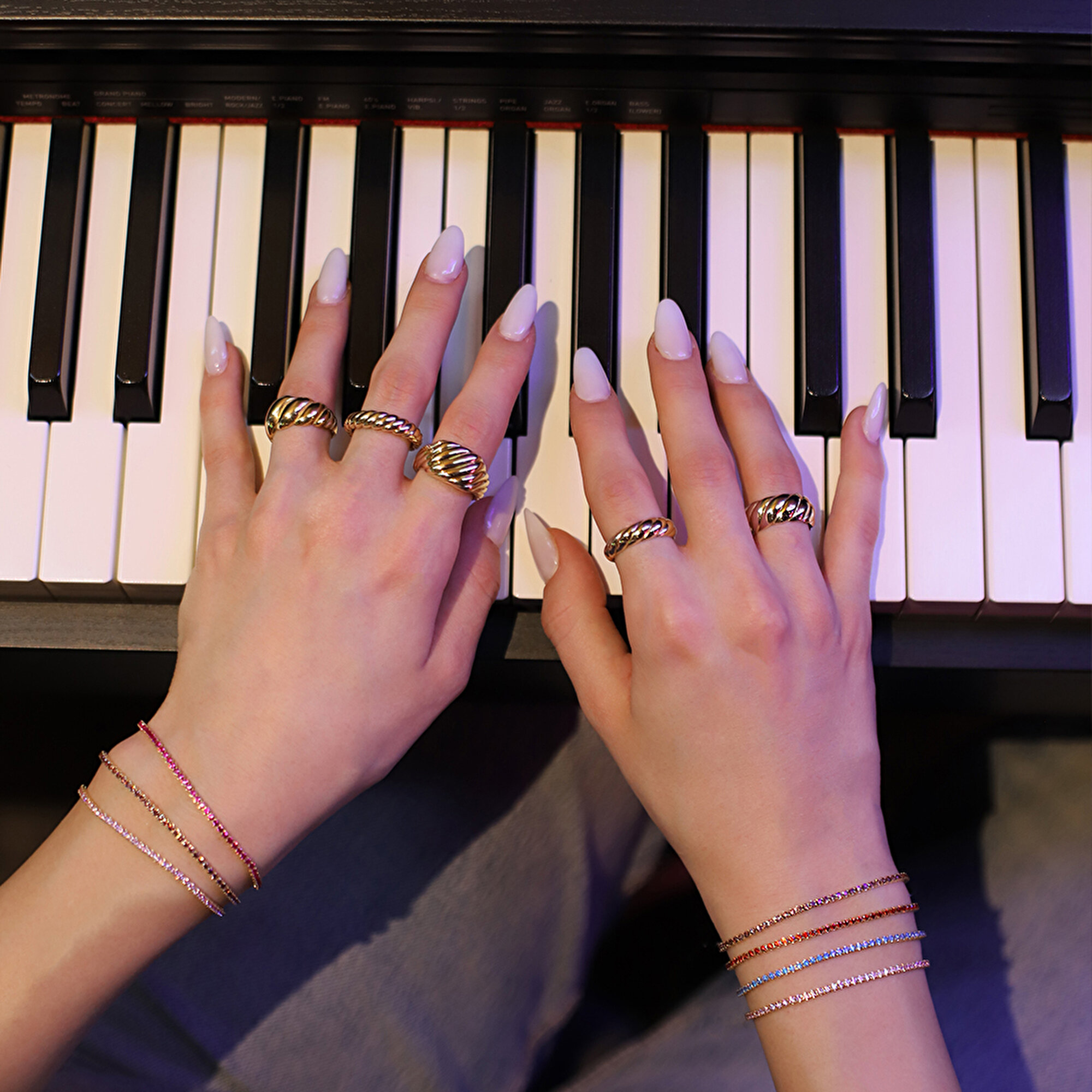 14 Ayar Sarı Altın Kırmızı Taşlı Su Yolu Bileklik