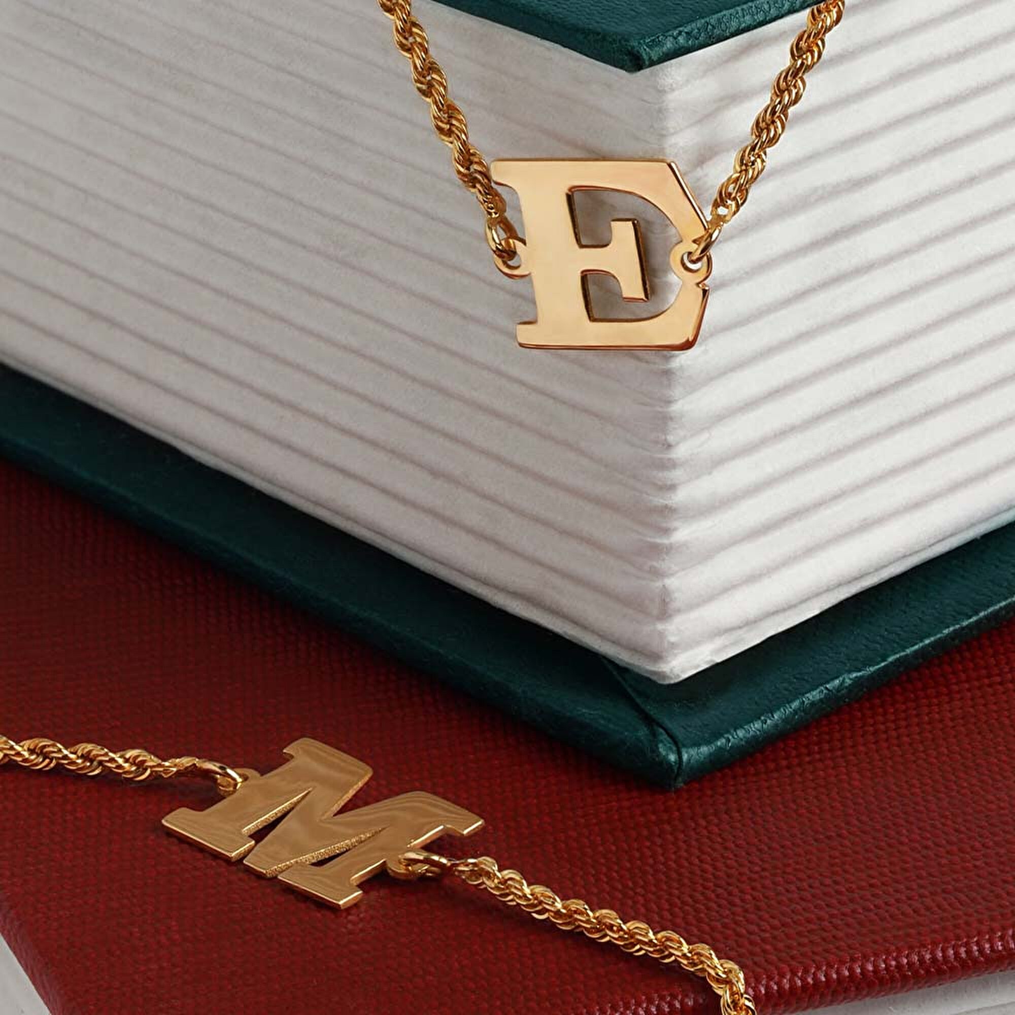 14 Ayar Sarı Altın Kişiye Özel Harf Bileklik