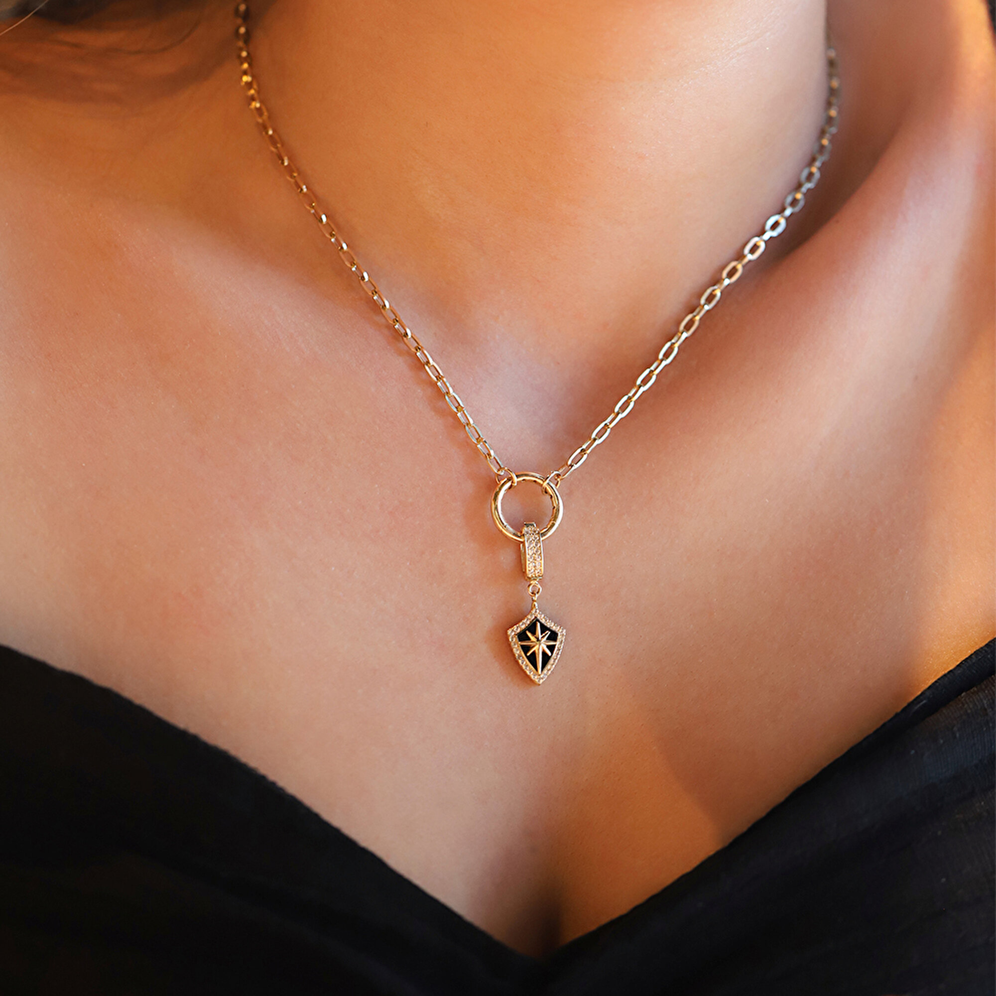 14 Ayar Sarı Altın Siyah Mineli Kutup Yıldızı Kolye Ucu