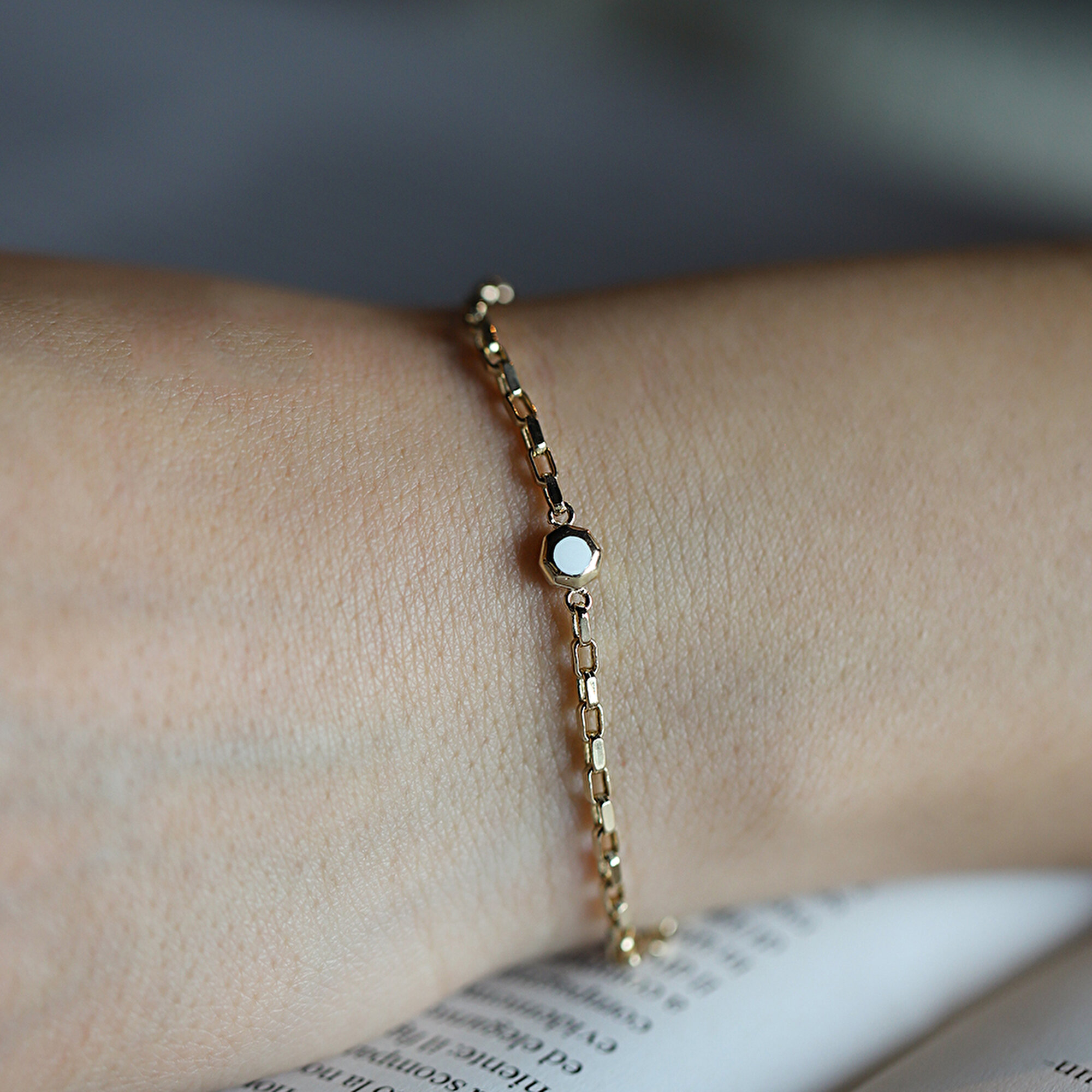 14 Ayar Sarı Altın Mineli Çift Taraflı Bileklik