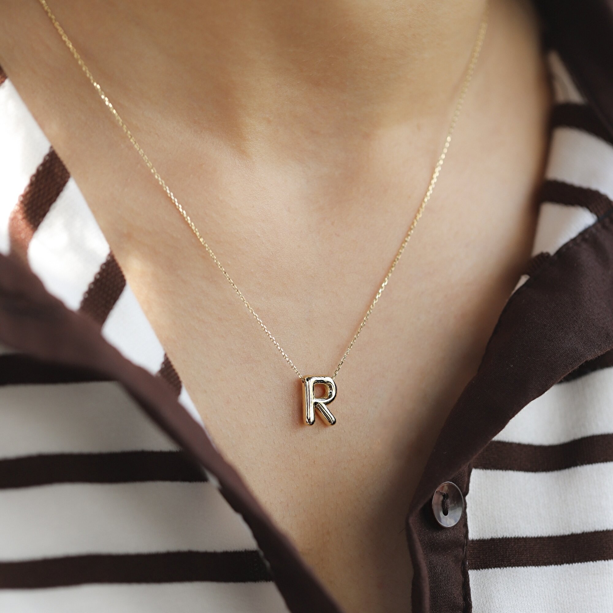 14 Ayar R Harf Bubble Kolye