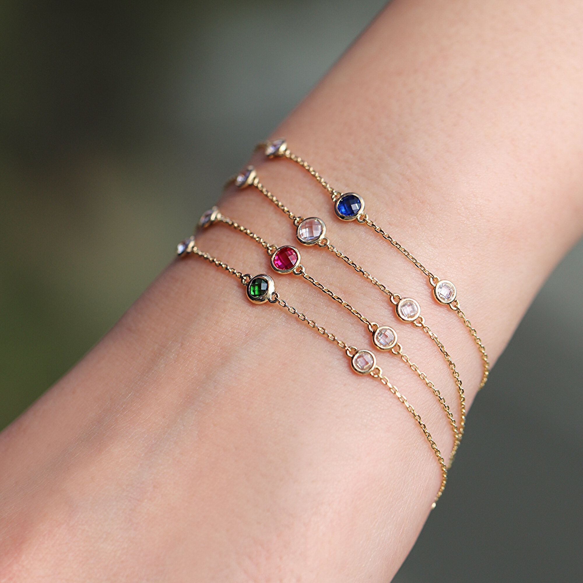 14 Ayar Sarı Altın Yeşil Taşlı Bileklik