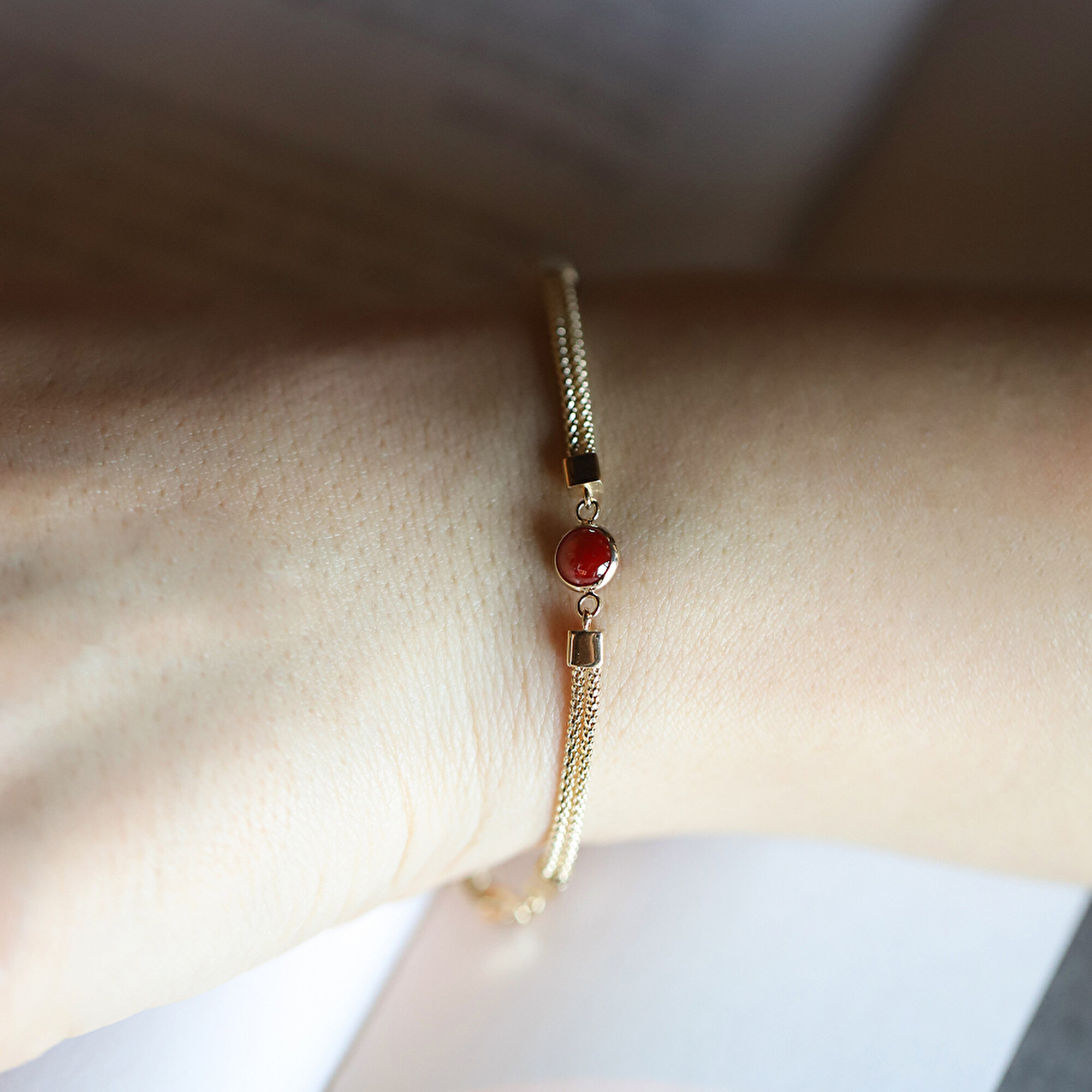 14 Ayar Sarı Altın Kırmızı Opal Taşlı Bileklik