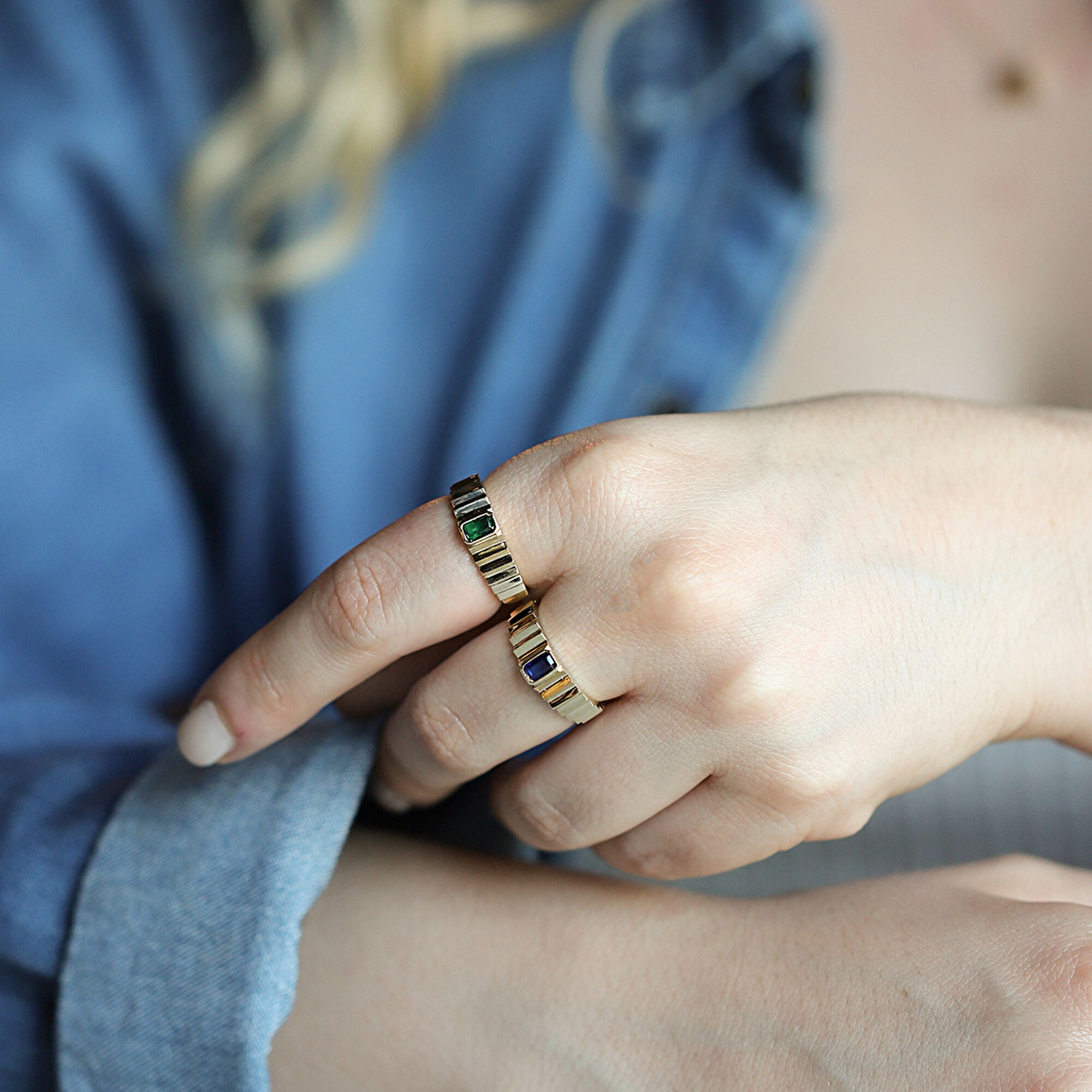 14 Ayar Sarı Altın Yeşil Taşlı Yüzük