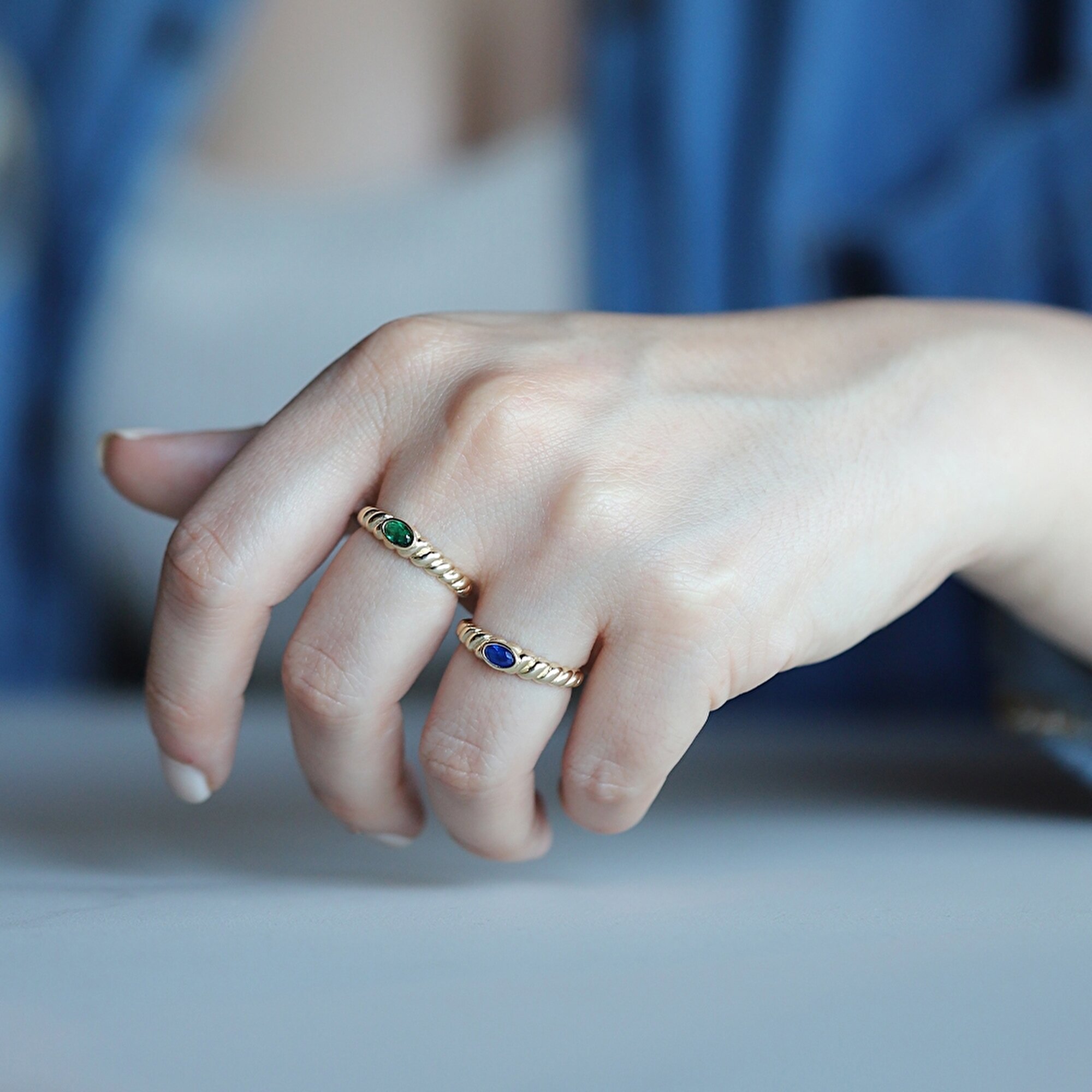 14 Ayar Sarı Altın Mavi Taşlı Yüzük