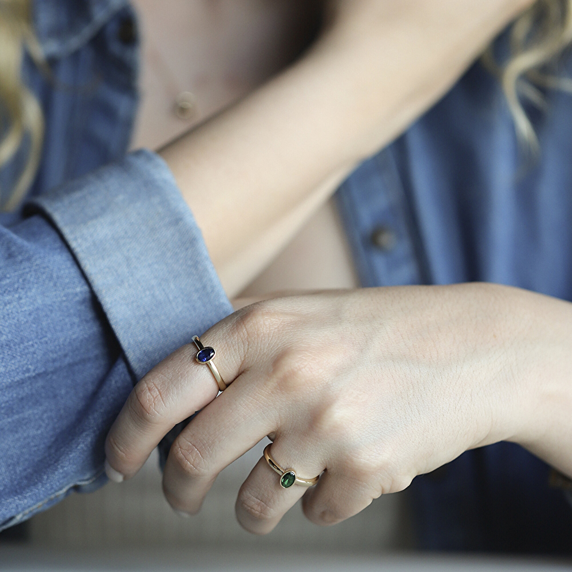 14 Ayar Sarı Altın Yeşil Taşlı Yüzük