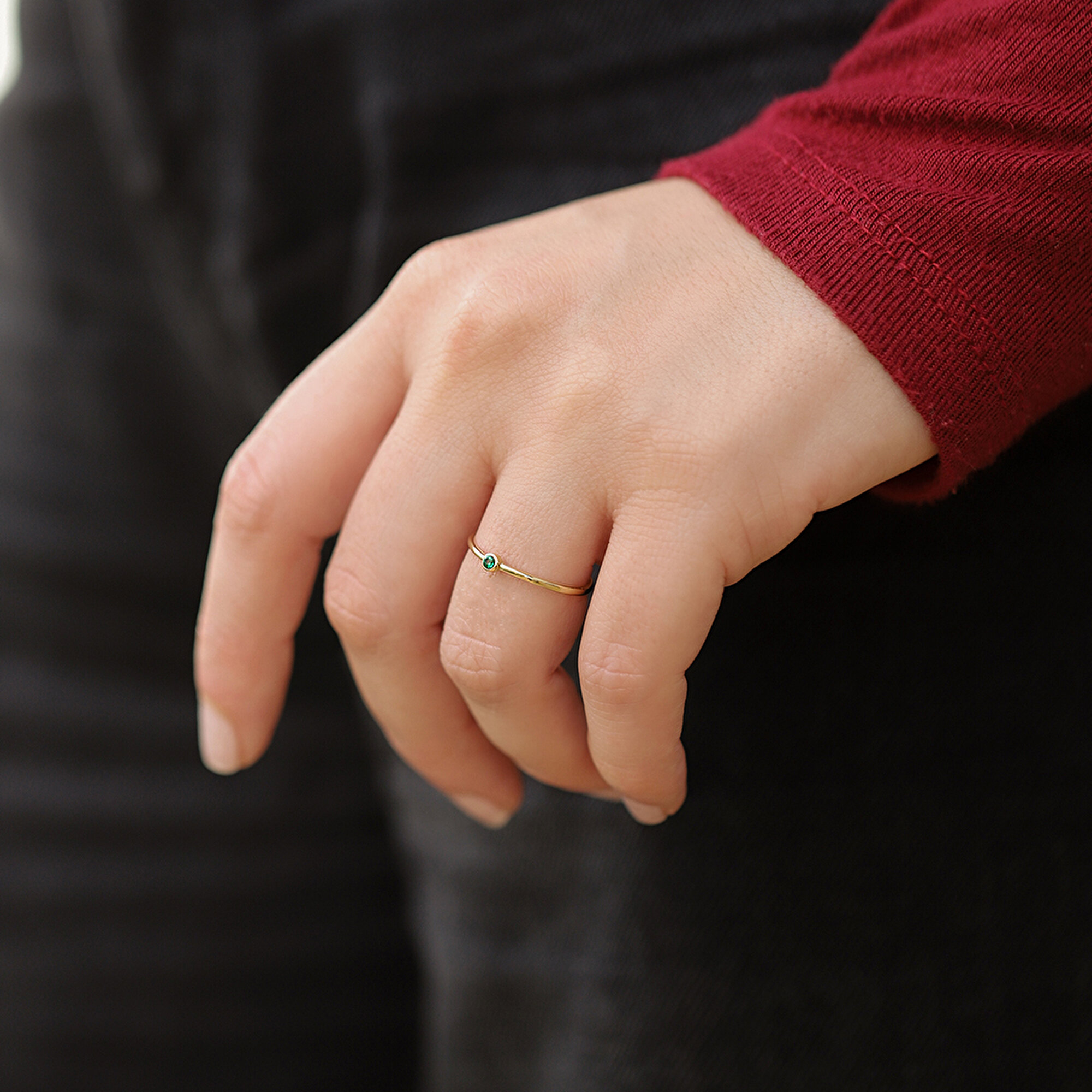 14 Ayar Sarı Altın Yeşil Taşlı Minimal Yüzük