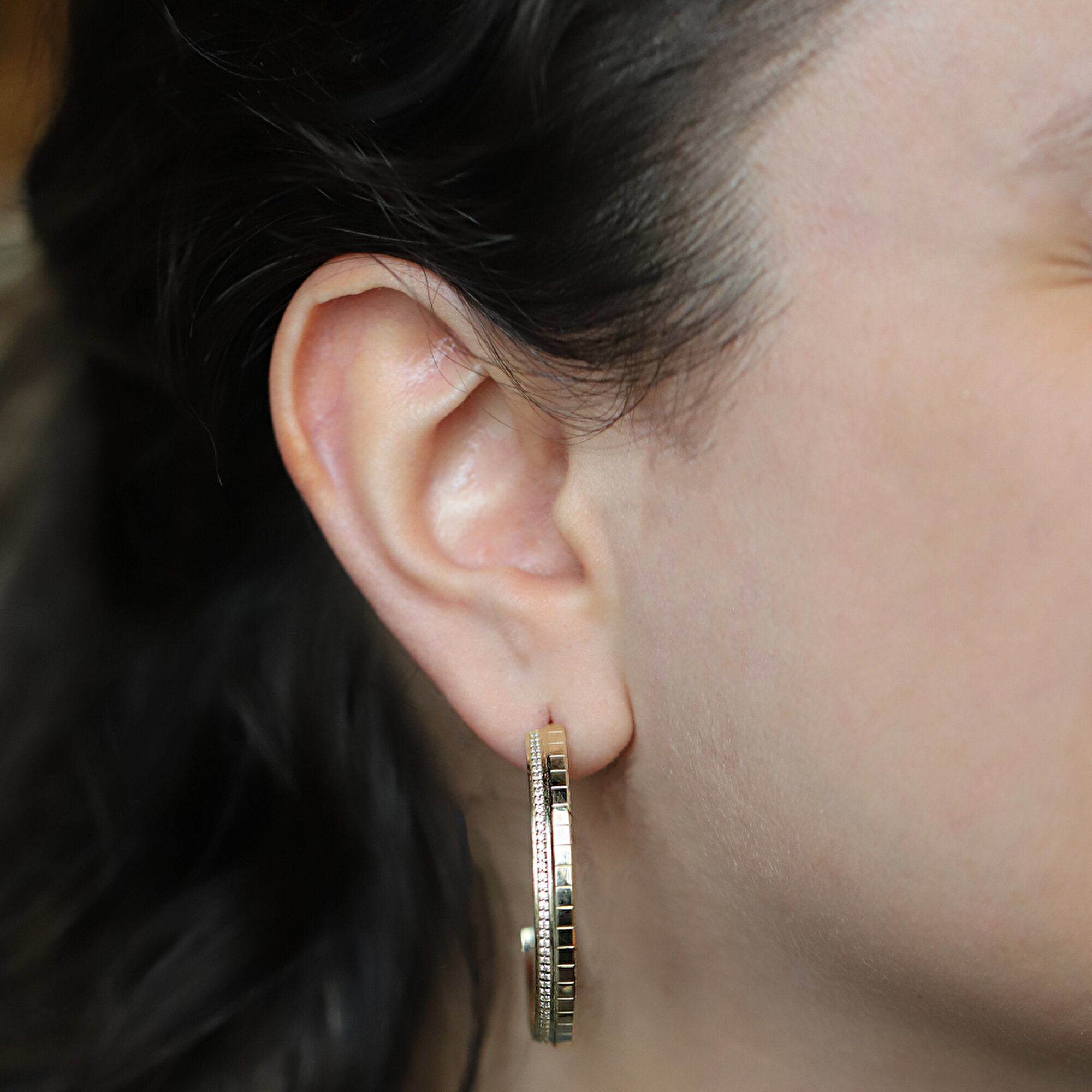 14 Ayar Sarı Altın Taşlı Halka Küpe